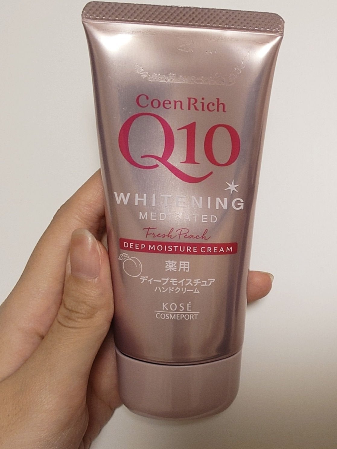 コエンリッチ 薬用ホワイトニング ハンドクリーム ディープモイスチュア もぎたてピーチの香り【医薬部外品】/コエンリッチQ10/ハンドクリームを使ったクチコミ(1枚目)