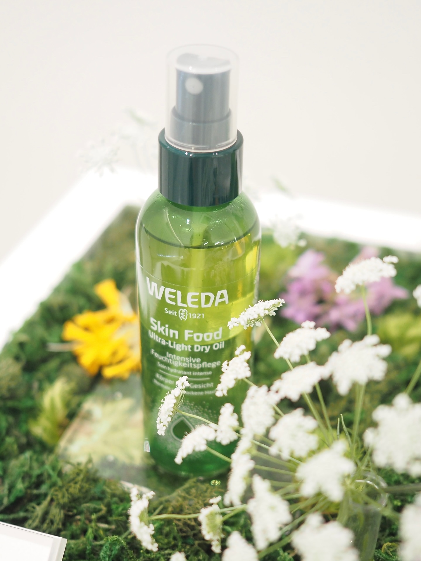 スキンフード ウルトラライトオイル/WELEDA/ミスト状化粧水を使ったクチコミ（1枚目）