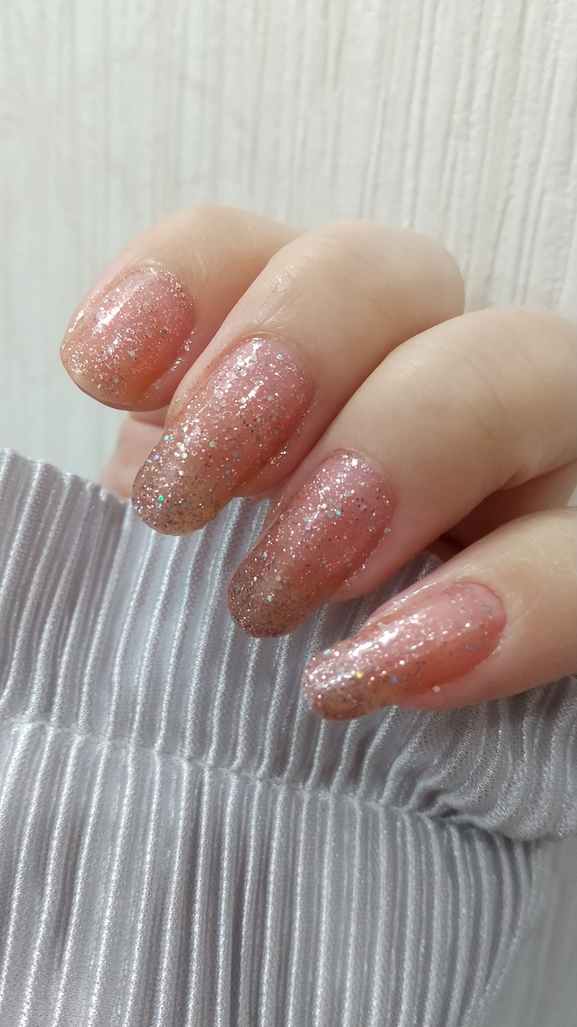 カラフルネイルズ N25 カシスソーダ/キャンメイク/マニキュアを使ったクチコミ（2枚目）