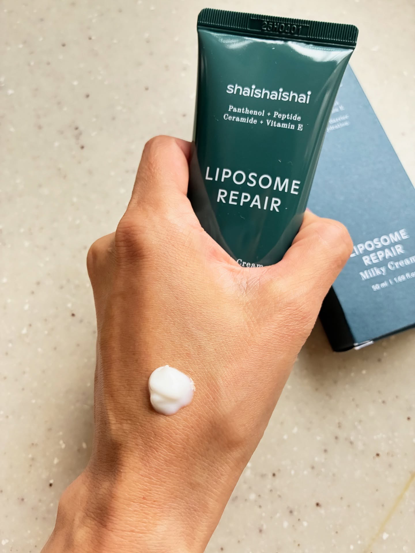 リポソームリペア ミルキークリーム/shaishaishai/フェイスクリームを使ったクチコミ（2枚目）
