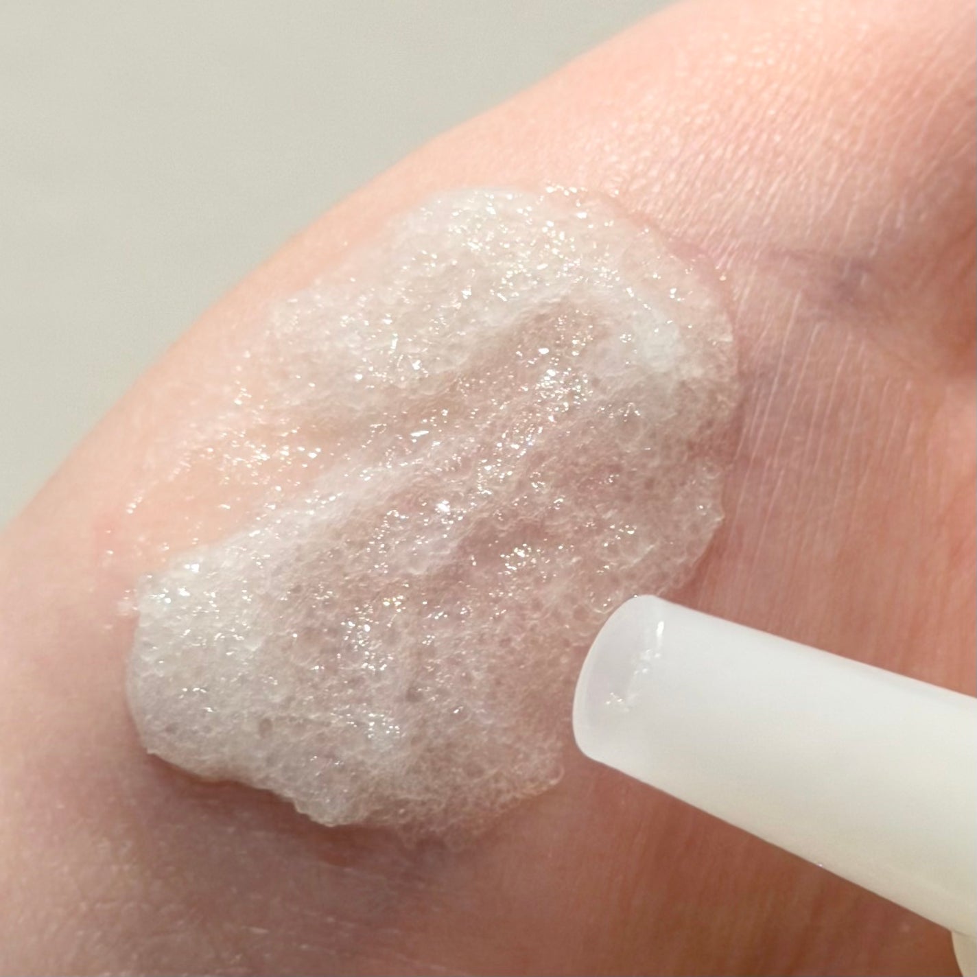 ローズマリー スカルプ スクラブ/AROMATICA/ヘッドスクラブを使ったクチコミ(2枚目)