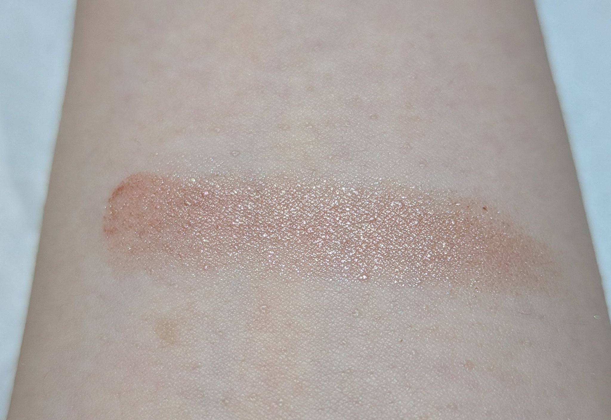 メロウシャドウ/KiSS/ジェル・クリームアイシャドウを使ったクチコミ（3枚目）