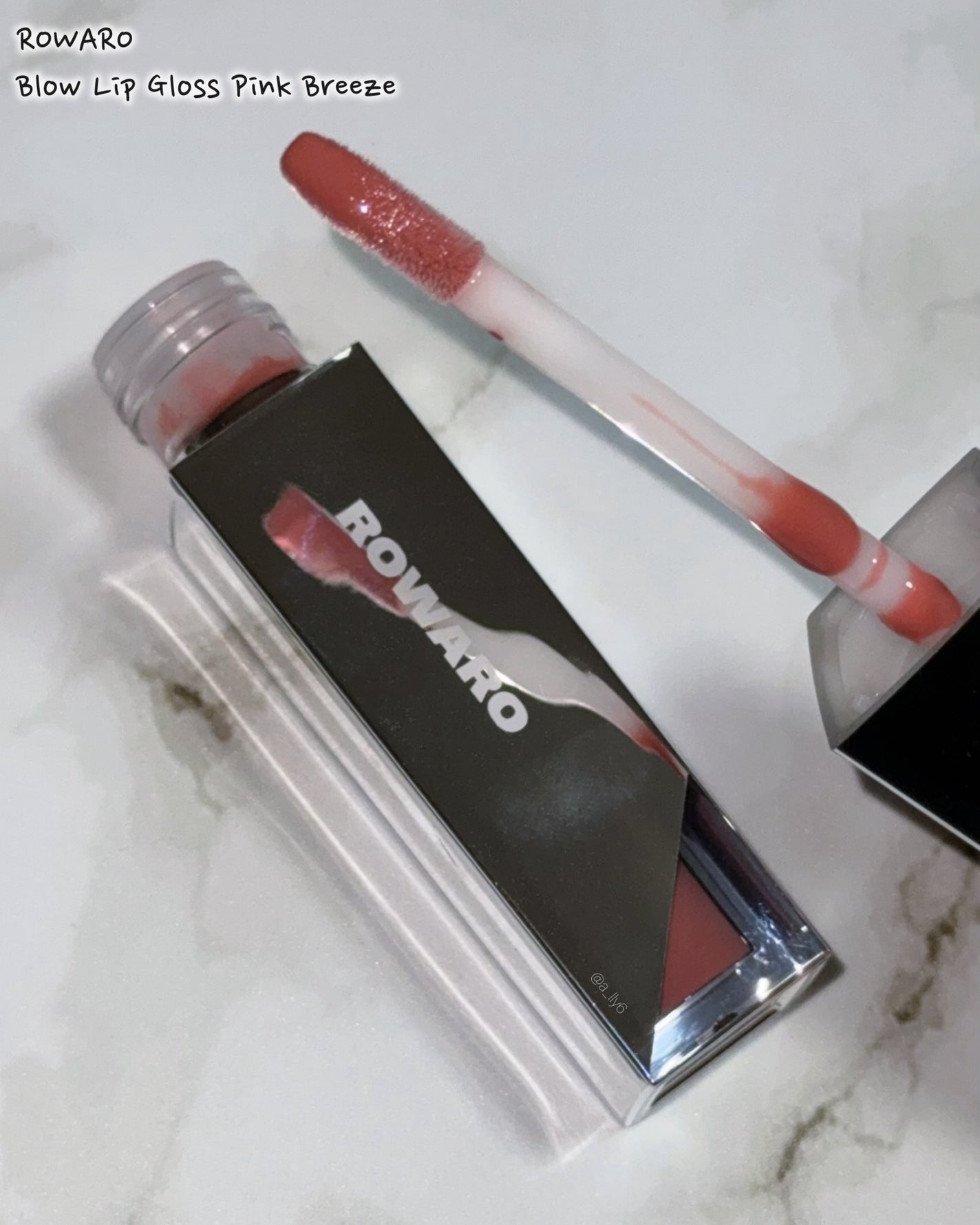 ブローリップグロス ピンクブリーズ/ROWARO/リップグロスを使ったクチコミ(2枚目)
