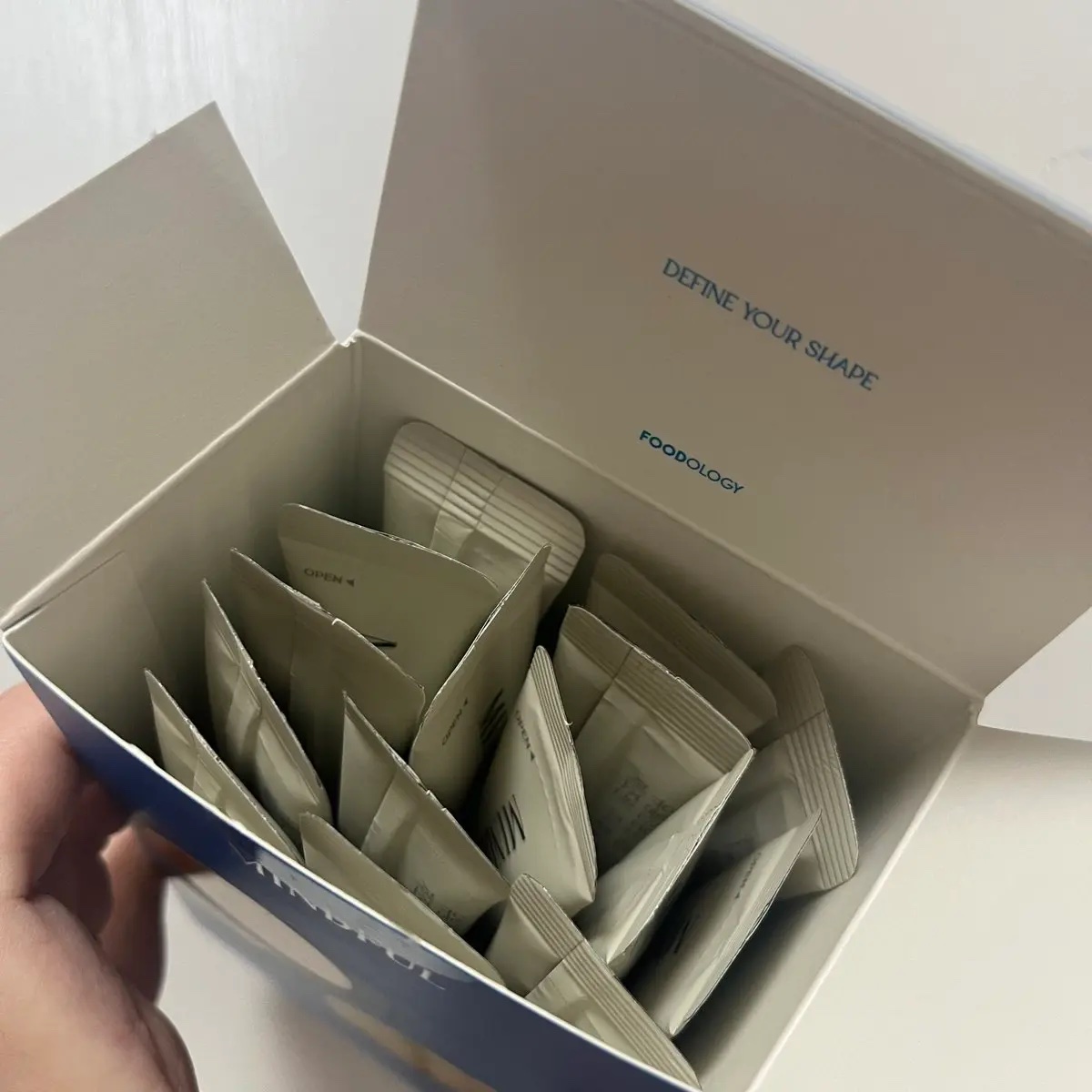 マインドフル地中海レモングリーンティー /FOODOLOGY/美容ドリンクを使ったクチコミ（2枚目）