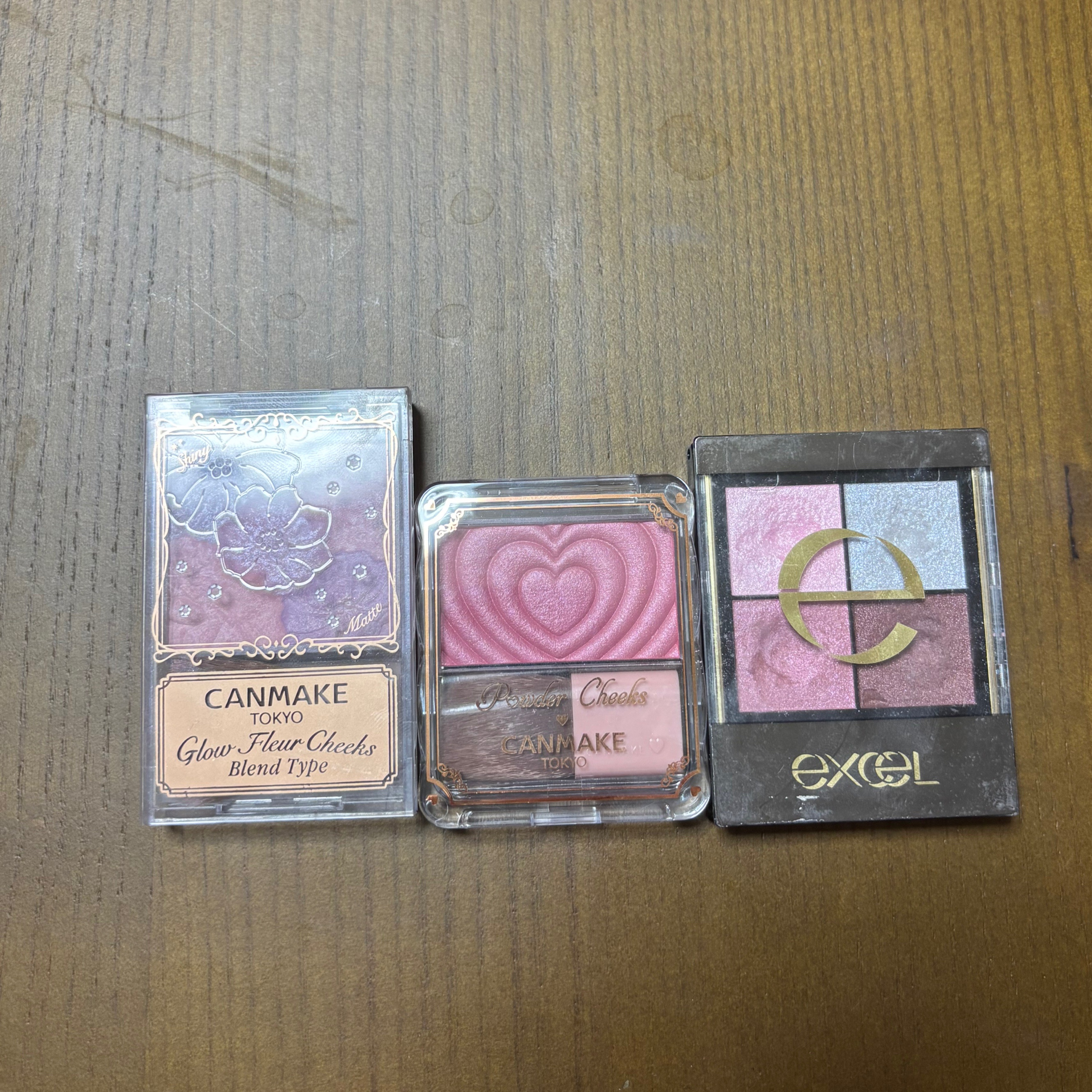 グロウフルールチークス（ブレンドタイプ）/キャンメイク/パウダーチークを使ったクチコミ（1枚目）