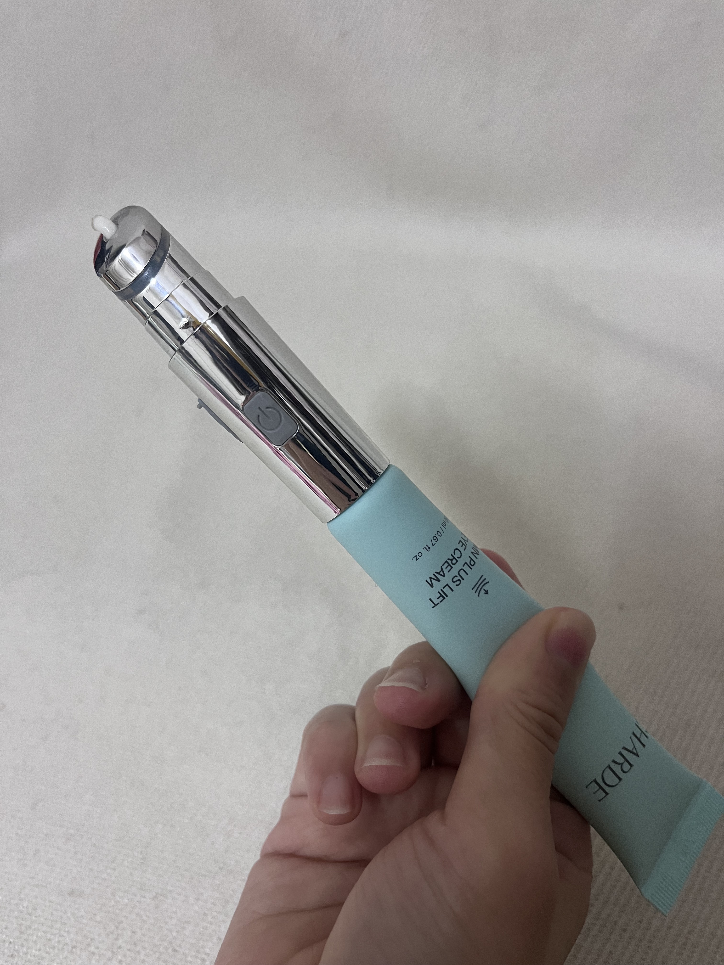 NMNプラスリフトアイクリーム/CHARDE/アイケア・アイクリームを使ったクチコミ（2枚目）