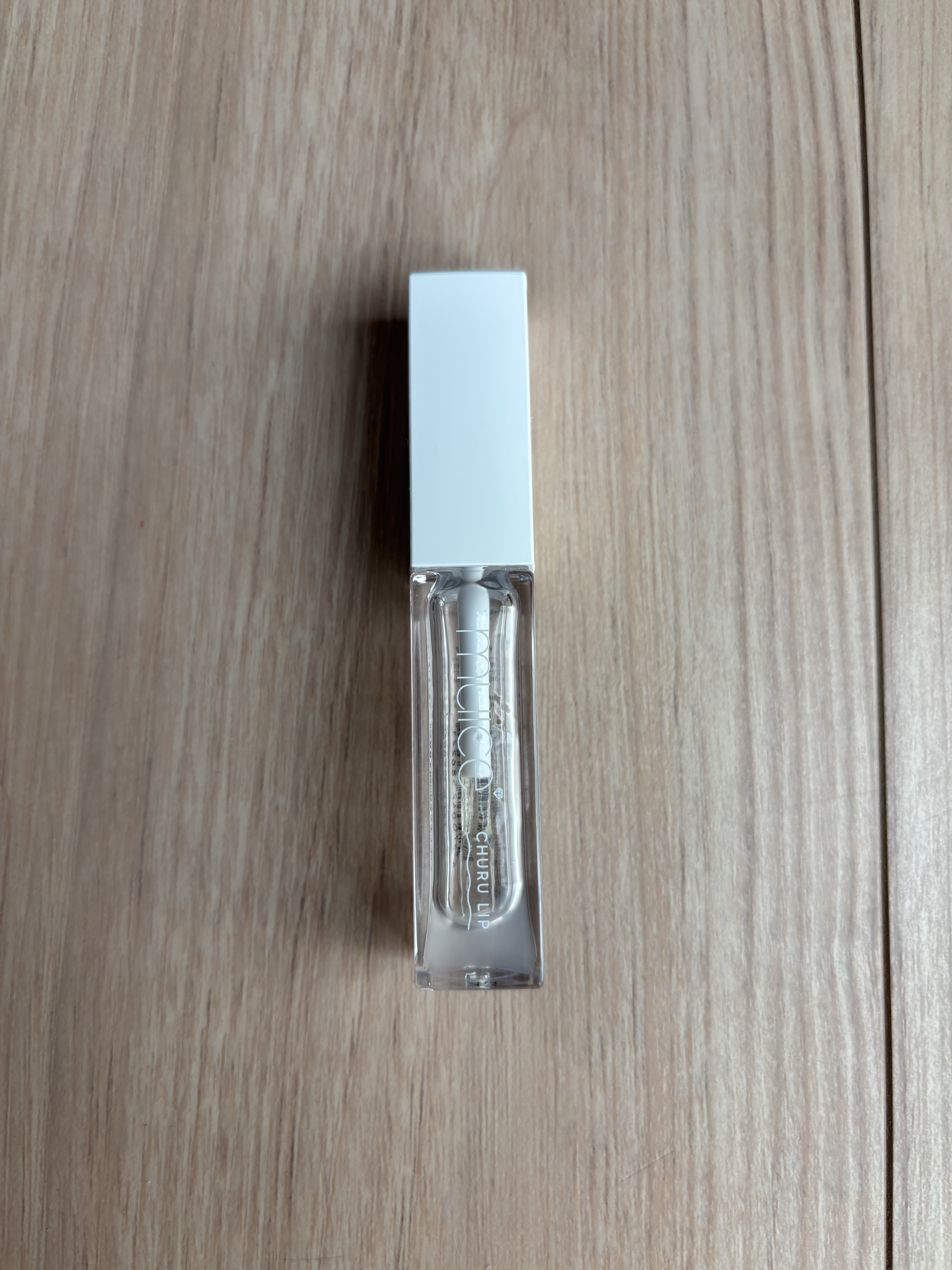 
muice
ちゅるリップランパー
01 デイリーピュア

使い切りました！

透明なのでリップに重ねても
使いやすかったです！

拭き取れるスパチュラなのも👍


最後までスパチュラが届かないので
最後は少し残ってしまって残念


