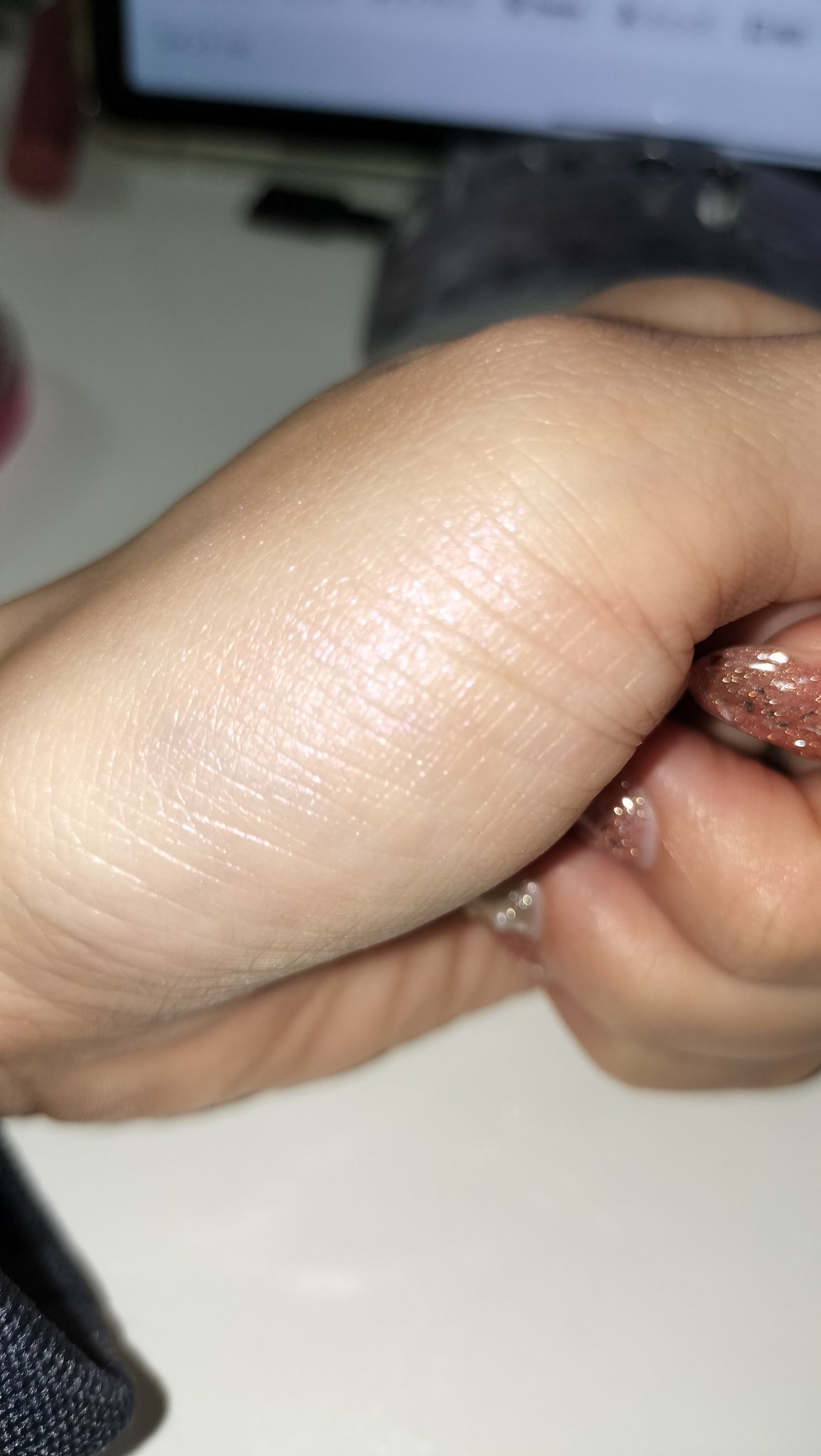 スパグロウUVトーンアップベース/fwee/化粧下地を使ったクチコミ（3枚目）