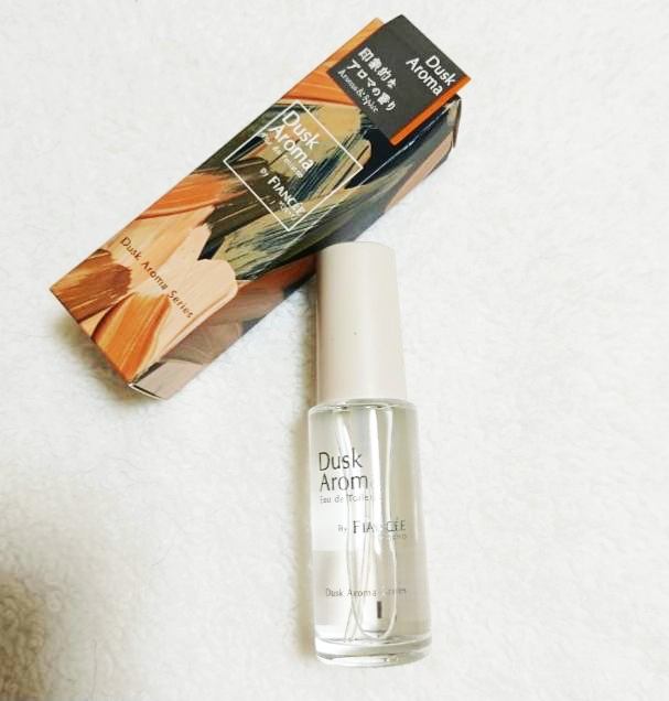 オードトワレ ダスクアロマ/フィアンセ/香水を使ったクチコミ(2枚目)