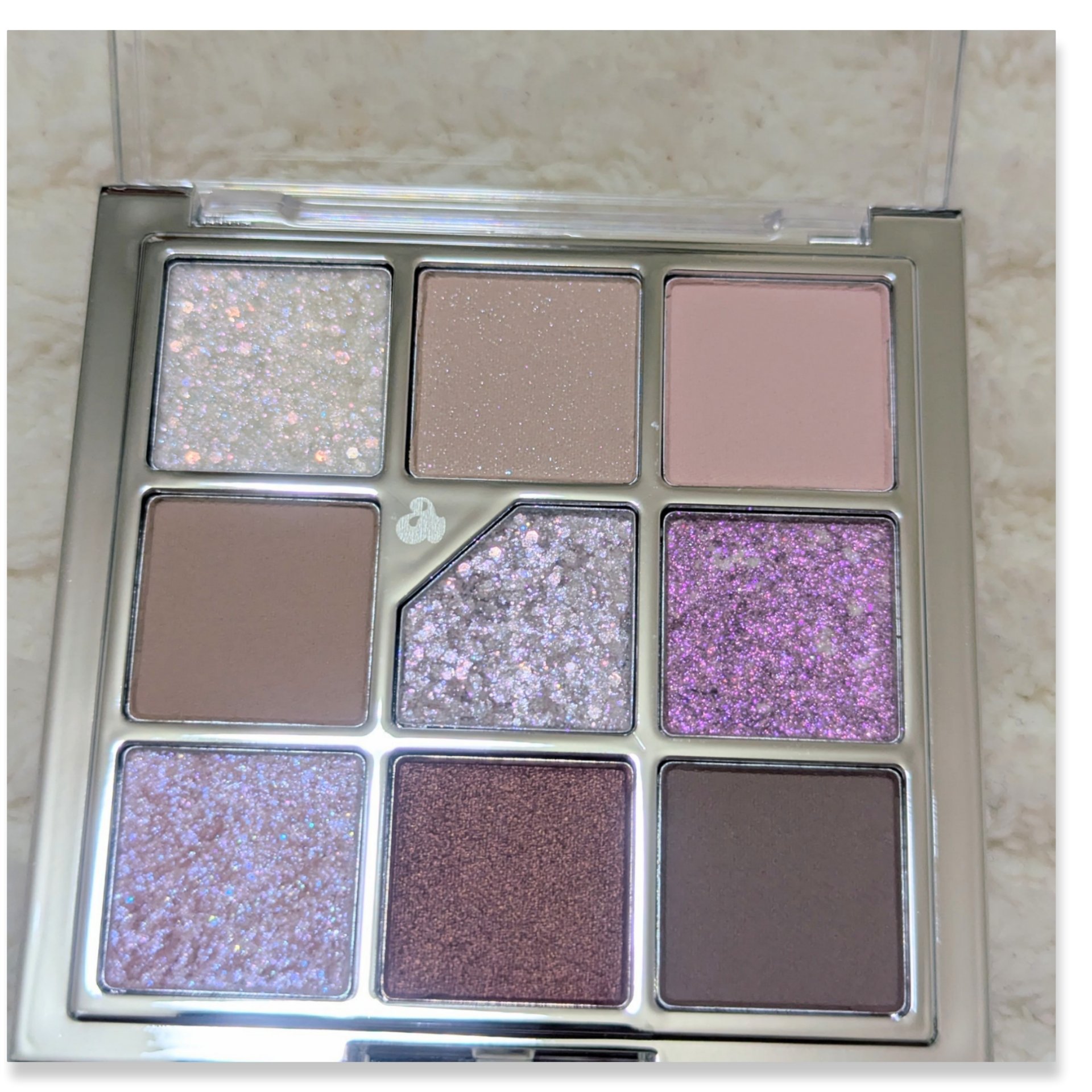 グリッターペディアアイパレット/unleashia/アイシャドウパレットを使ったクチコミ（2枚目）