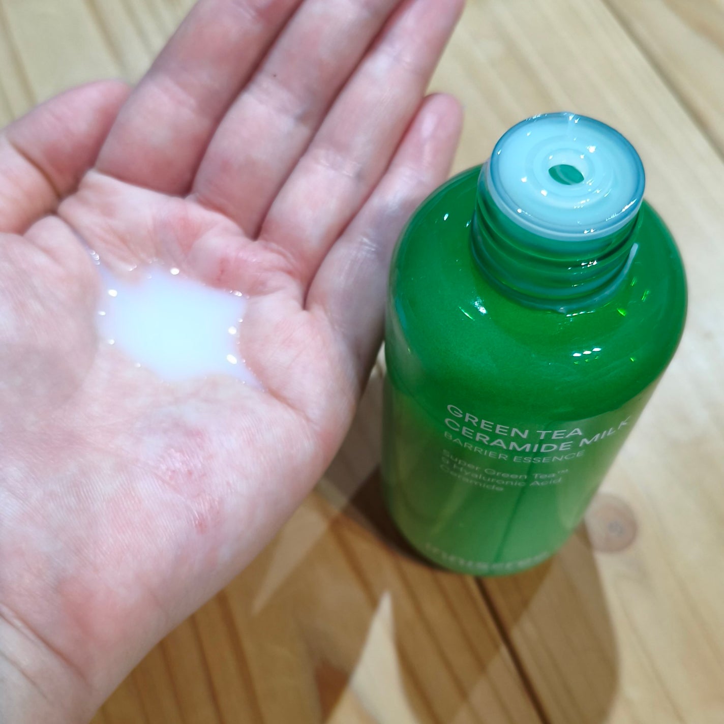 グリーンティー セラミド ミルク エッセンストナー/innisfree/化粧水を使ったクチコミ(2枚目)