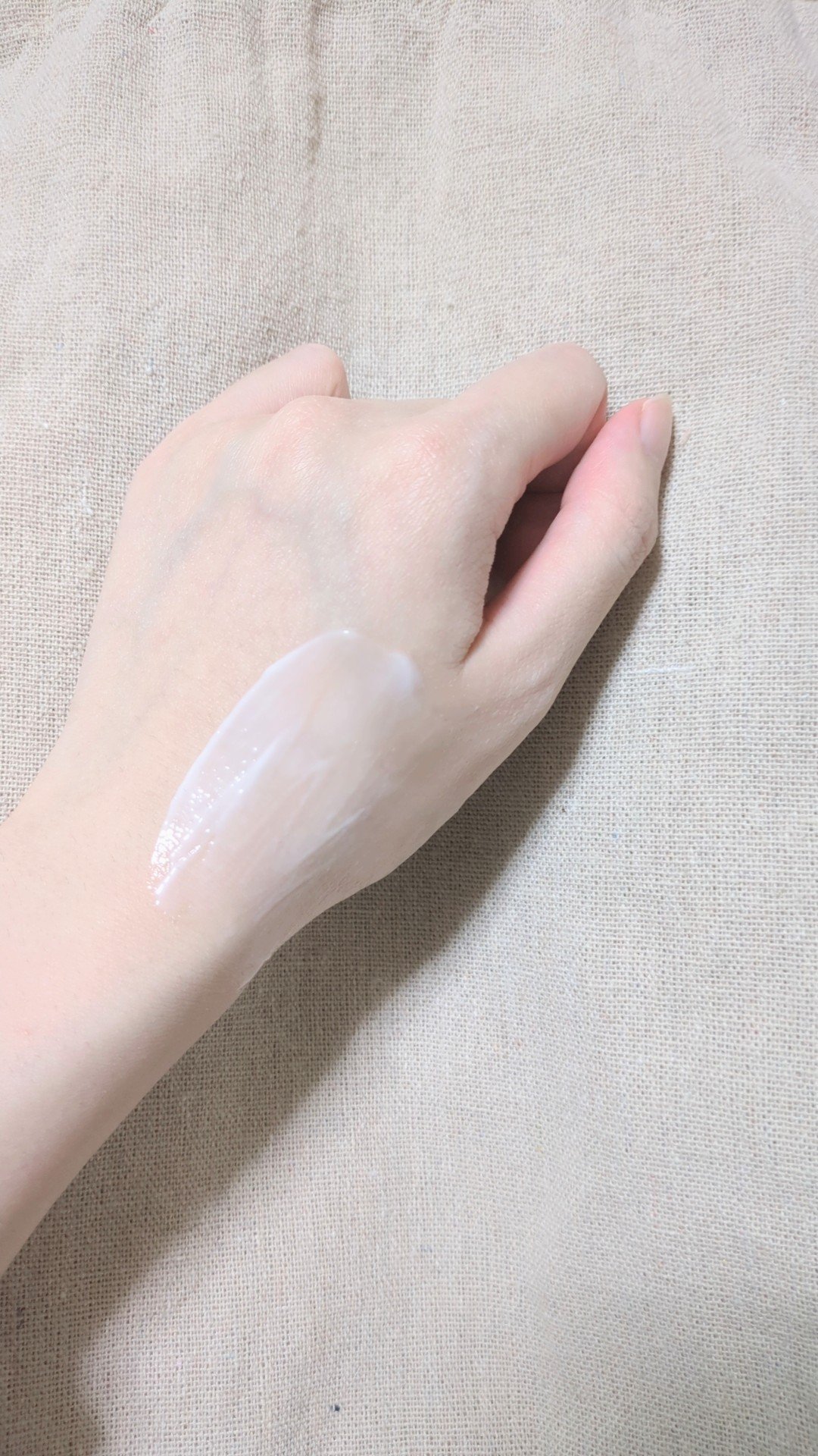 ノルウェー フォーミュラ インテンスリペア ボディ エマルジョン/Neutrogena/ボディローションを使ったクチコミ（3枚目）