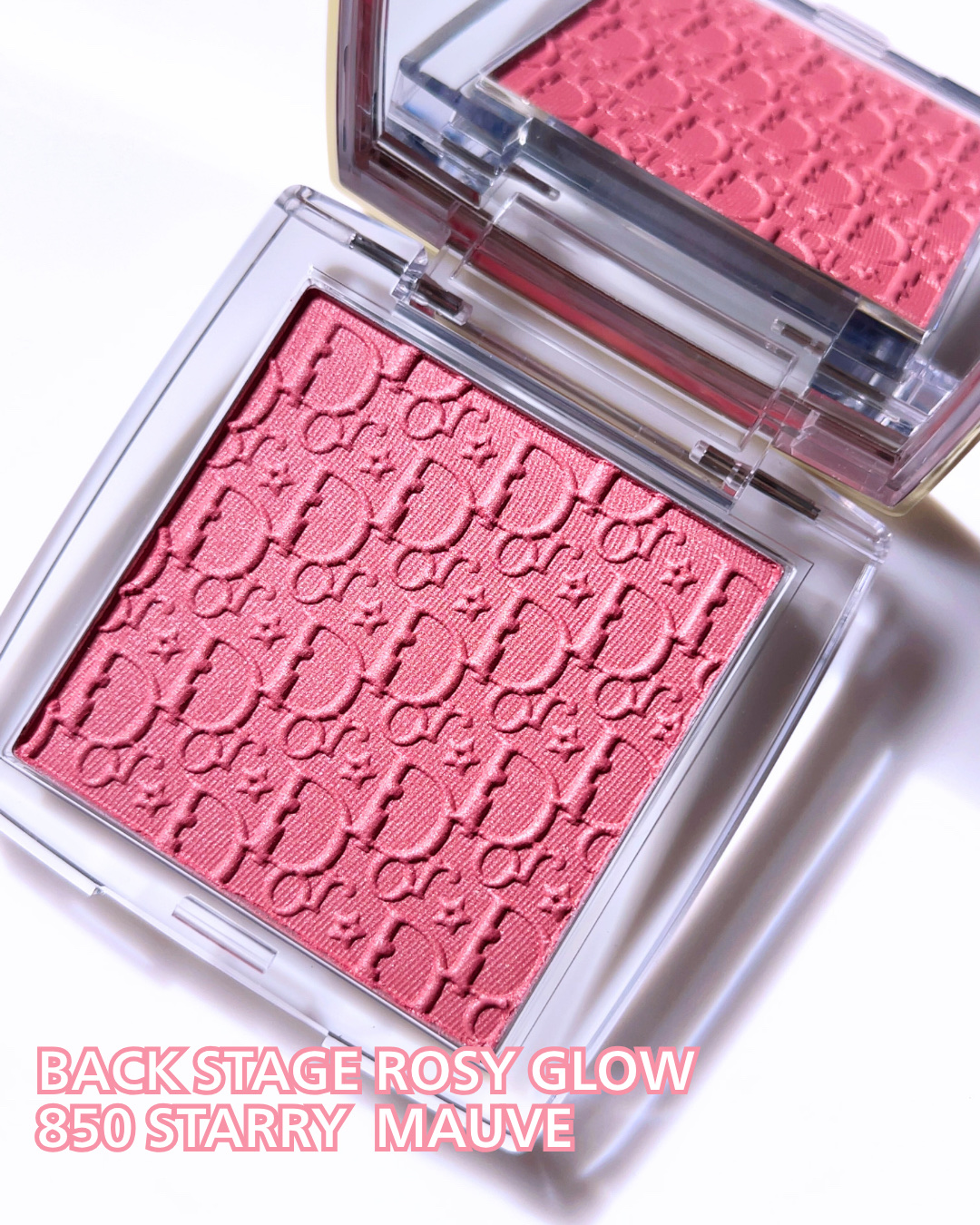 Dior バックステージ ロージー グロウ（ホリデーコレクション 2025 限定品）のクチコミ「Dior
バックステージ ロージー グロウ
ホリデーコレクション 2025 限定品

ホリデー.....」（3枚目）