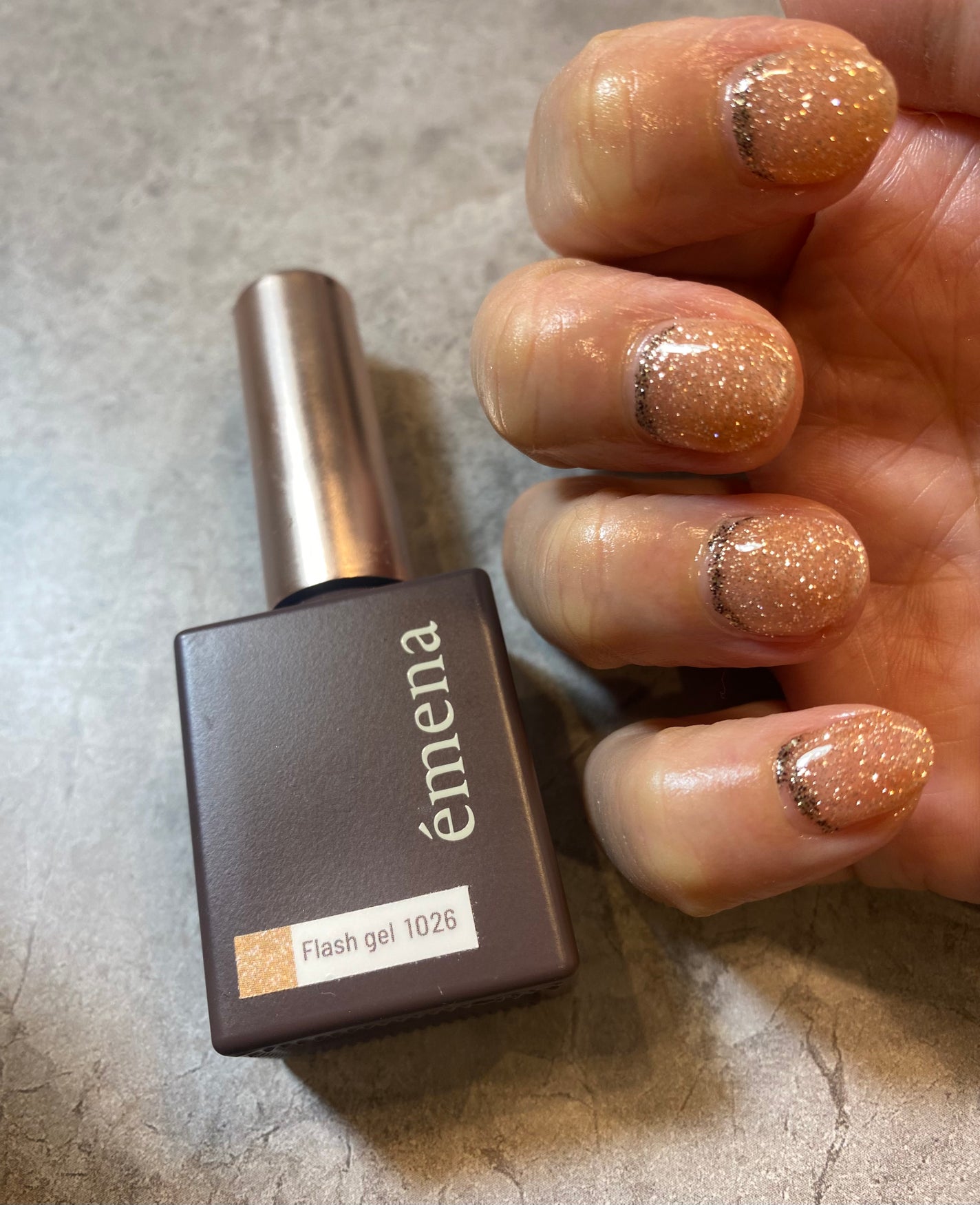 Flash gel/emena/ジェルネイルを使ったクチコミ(5枚目)