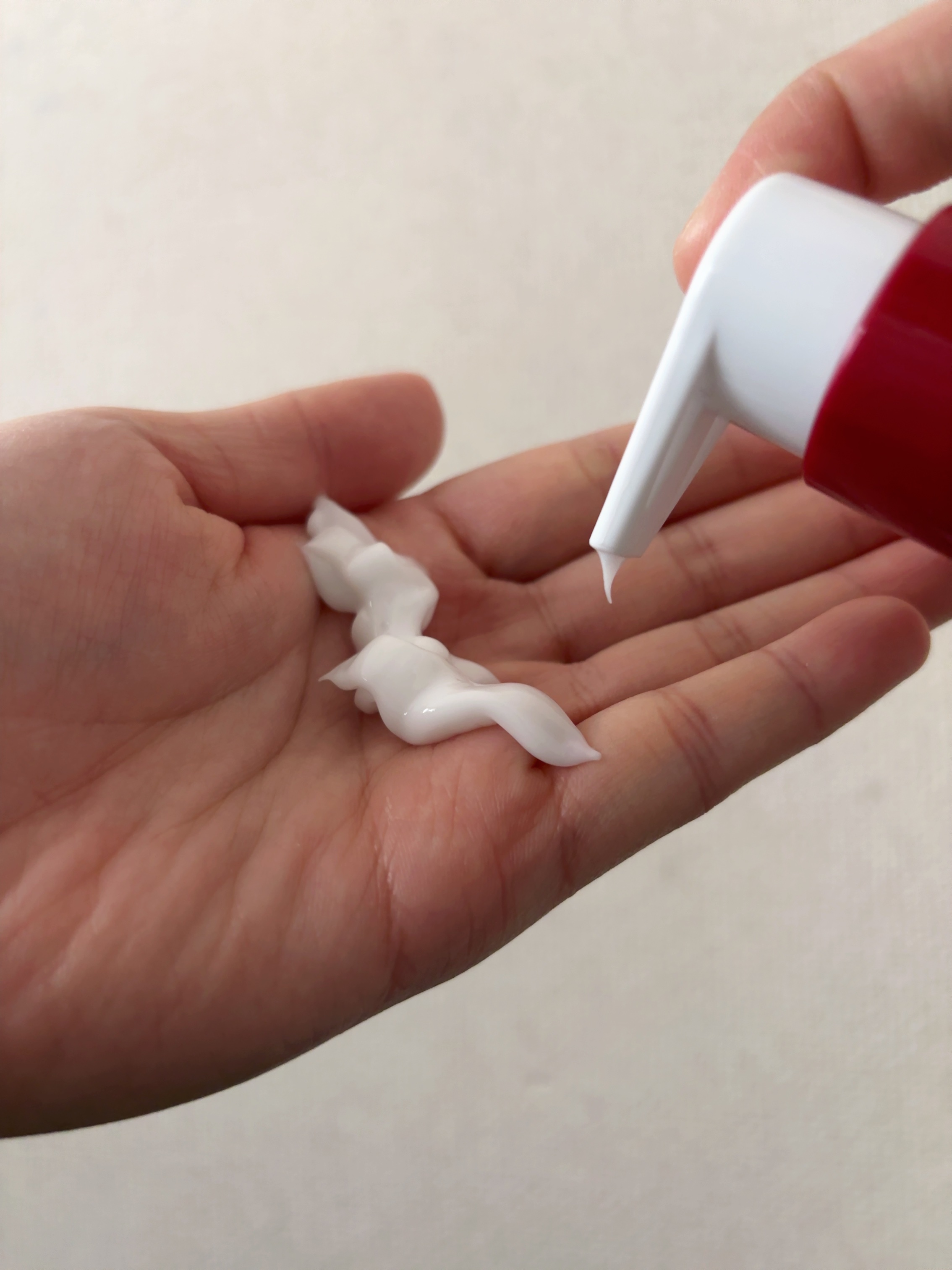 ノルウェー フォーミュラ インテンスリペア ボディ エマルジョン/Neutrogena/ボディローションを使ったクチコミ（3枚目）