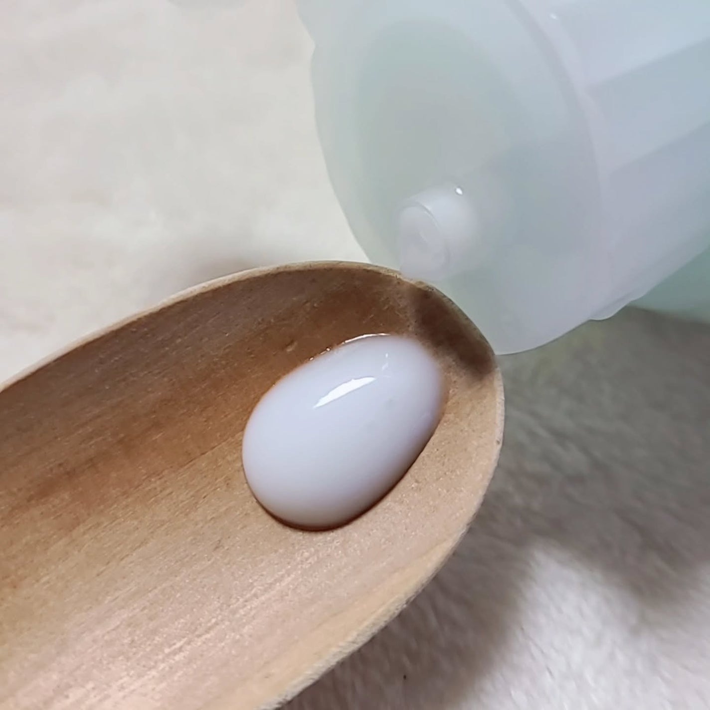 アユーラ メディテーションボディミルクα/AYURA/ボディミルクを使ったクチコミ(4枚目)