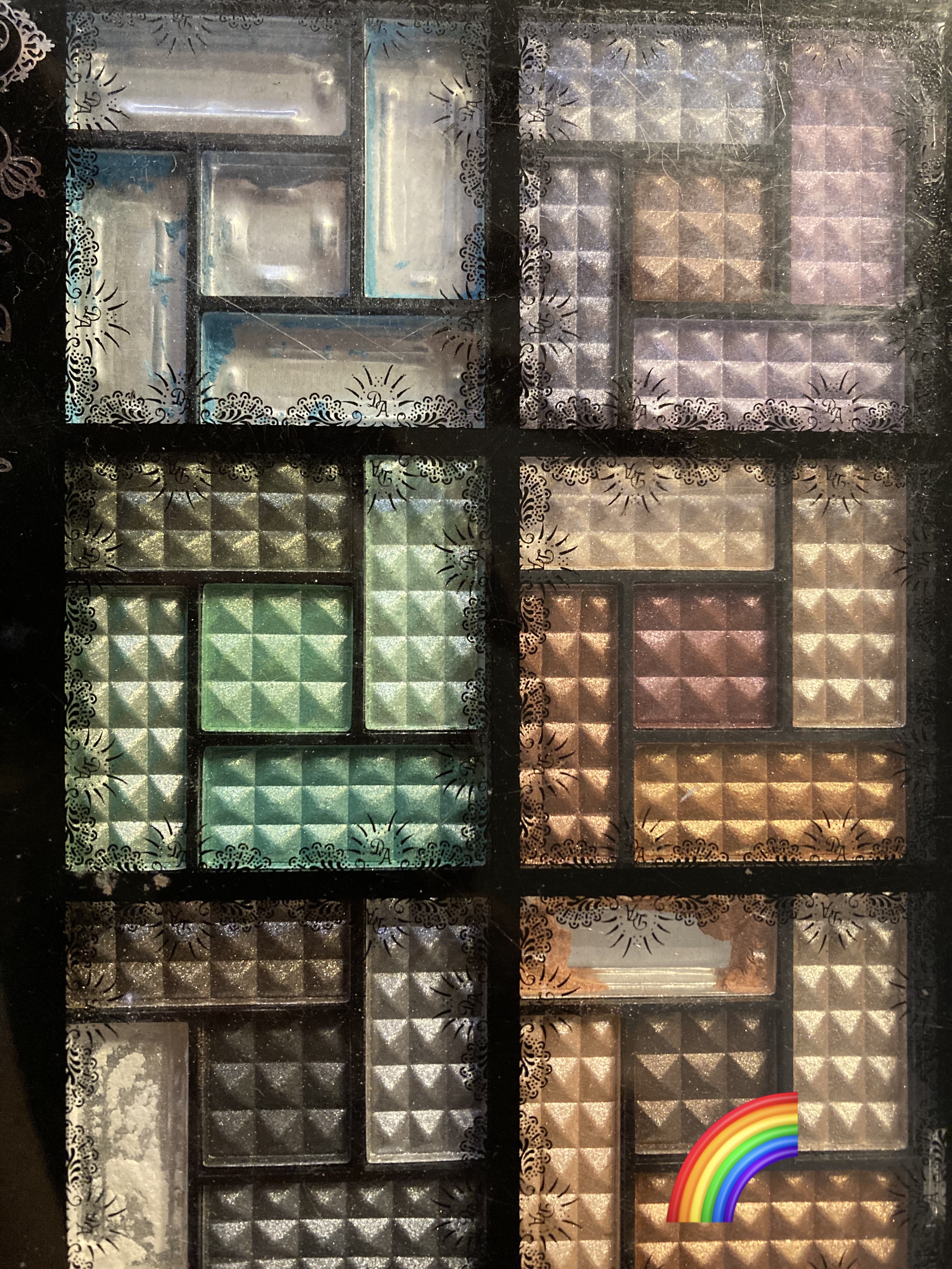 30COLORSEYESHADOWPALETTE/Dolly Angel/アイシャドウパレットを使ったクチコミ（1枚目）