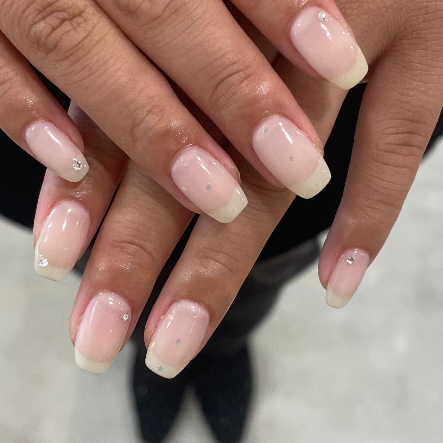 𐔌՞ . .՞ 𐦯 on LIPS 「いいね、保存嬉しいです🎶#ネイル#ジェルネイル#垢抜け#ネイル..」(1枚目)