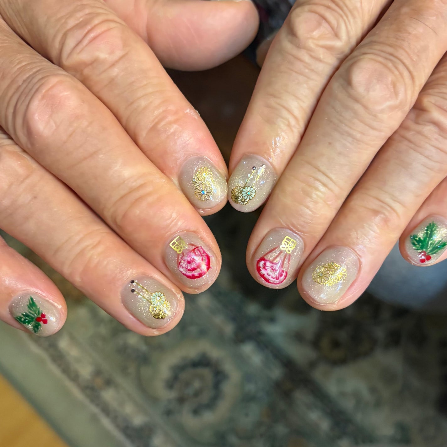 𐔌՞ . .՞ 𐦯 on LIPS 「いいね、保存嬉しいです🎶#ネイル#ジェルネイル#垢抜け#ネイル..」(1枚目)