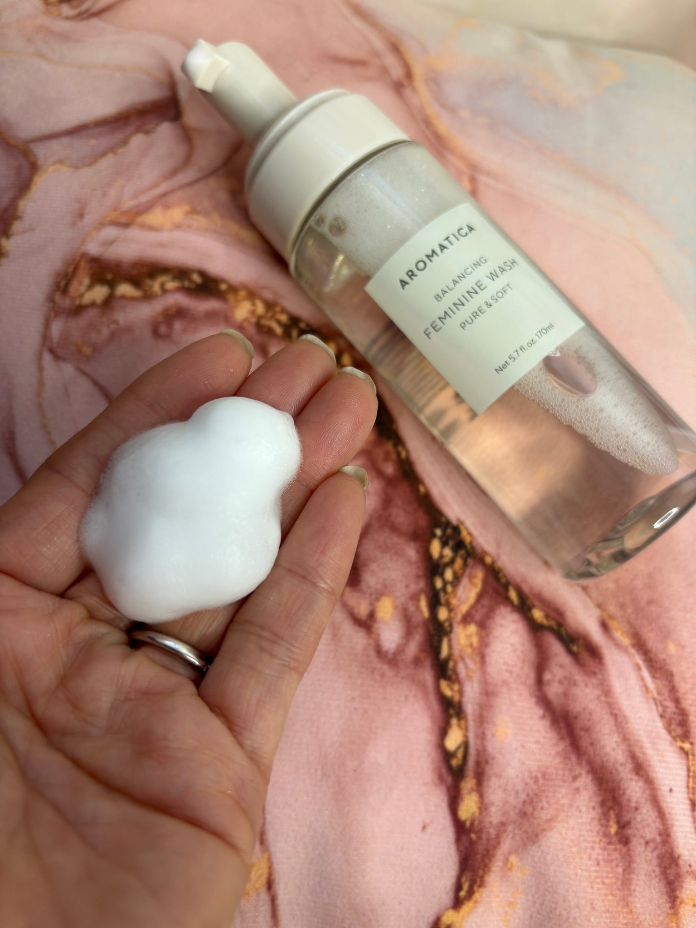 ピュア&ソフトフェミニンウォッシュ /AROMATICA/デリケートゾーンケアを使ったクチコミ(5枚目)
