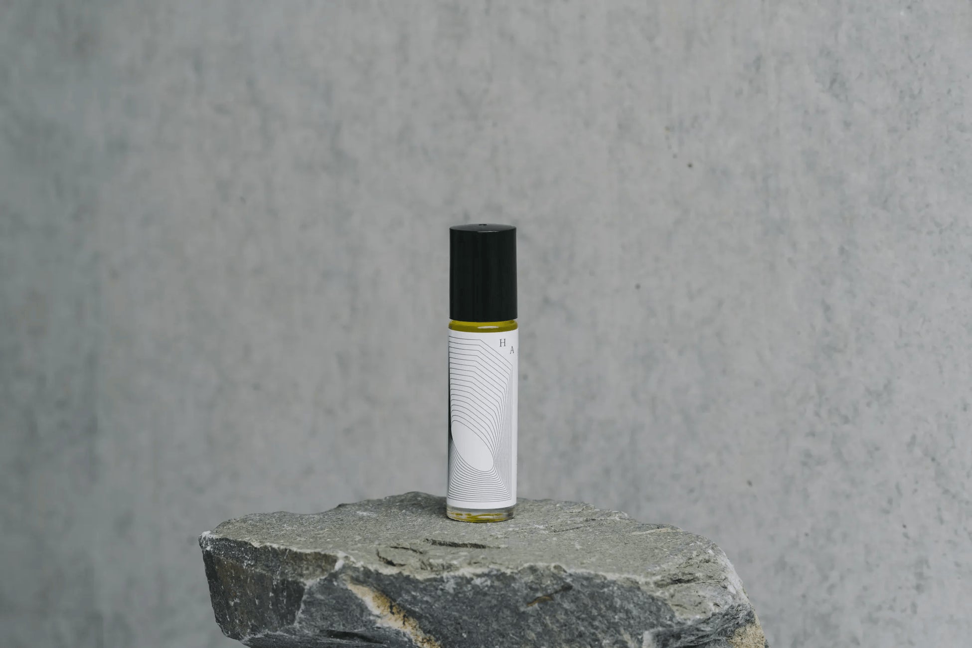 2026/1/22発売 HAA HAA for rest 間の香 ロールオンアロマ 02