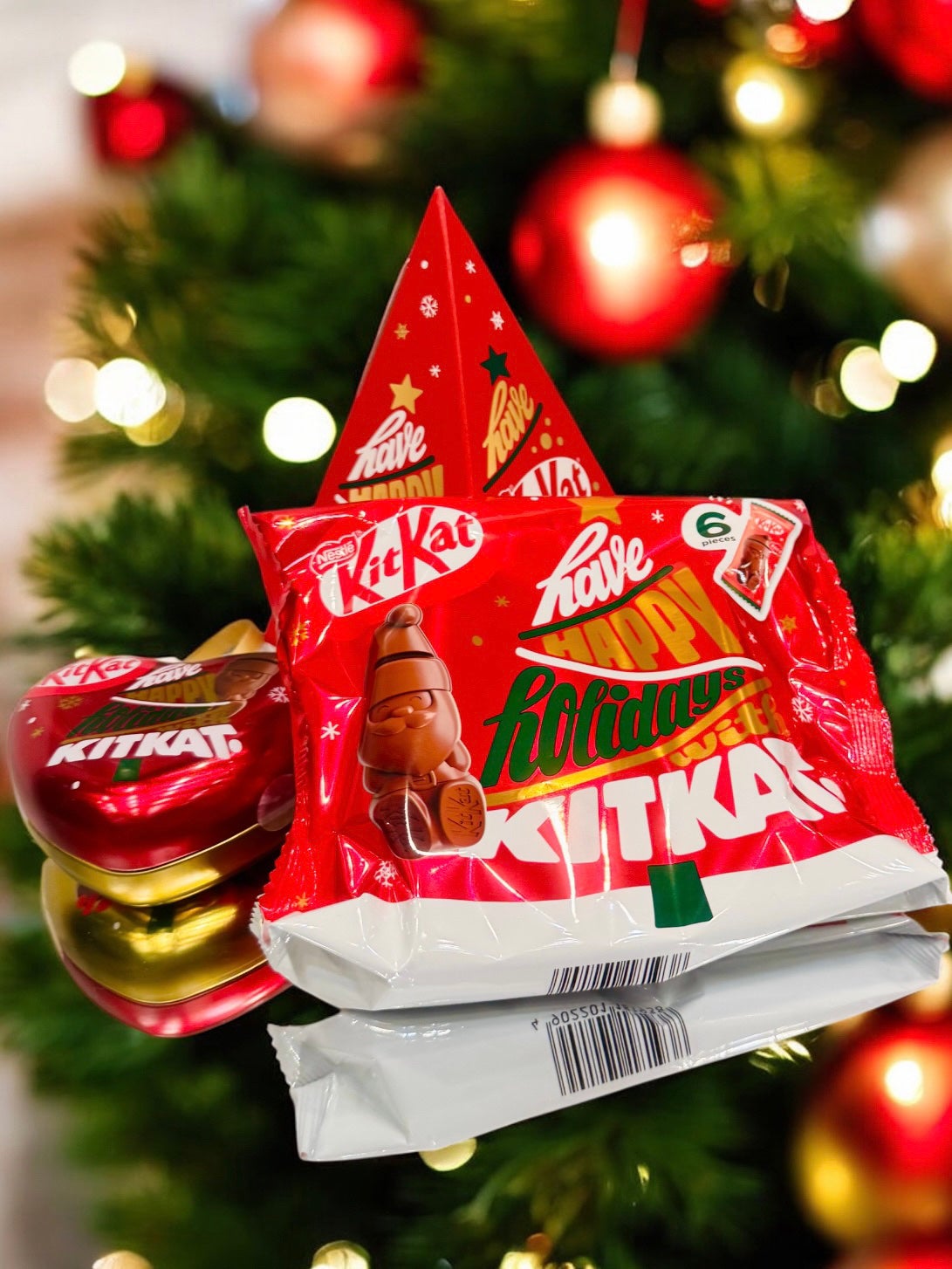chia♥ on LIPS 「˗ˋキットカットホリデイサンタ🎄🎅🏻ˊ˗今年もやってきた!シー..」(1枚目)