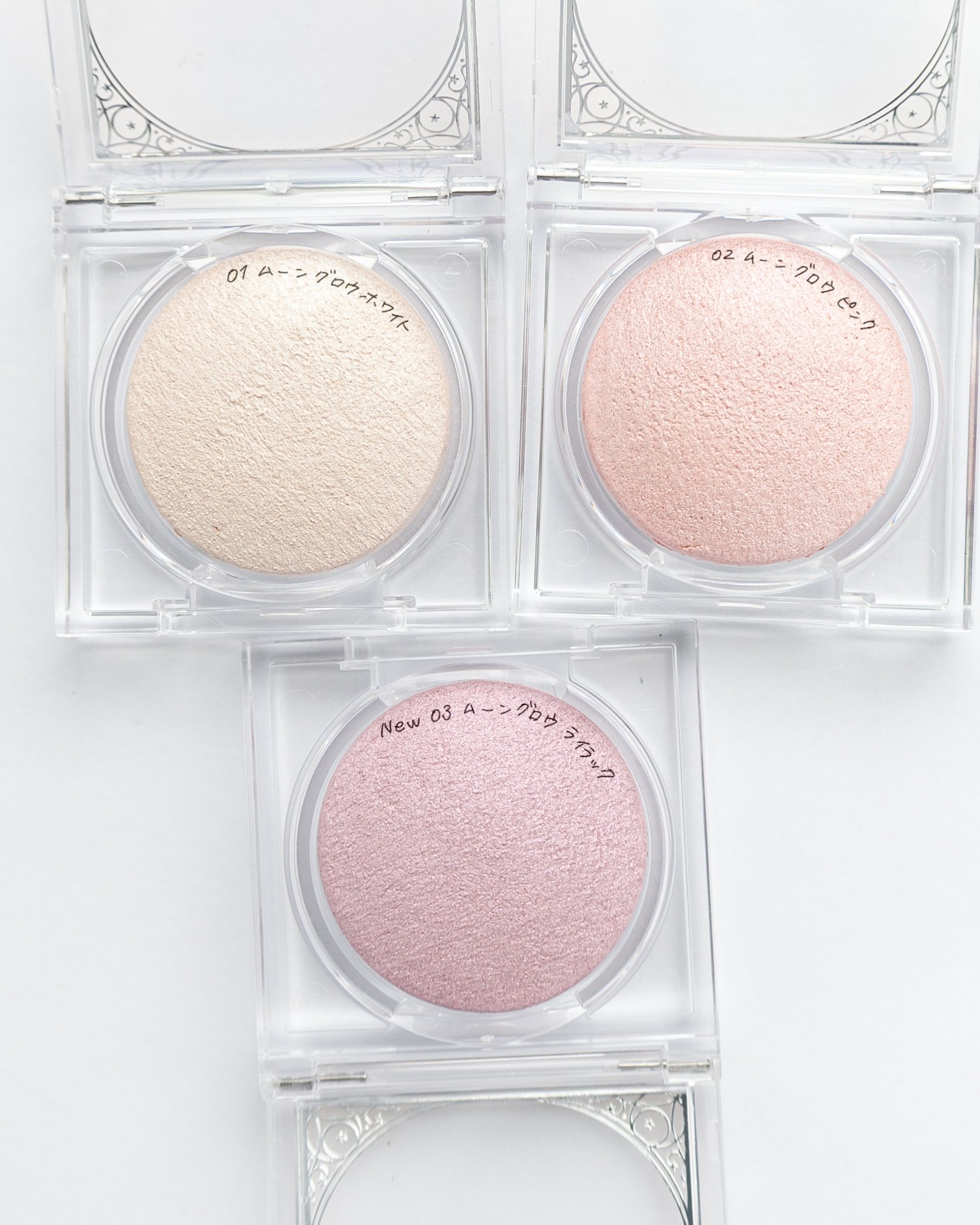 ムーングロウハイライター/キャンメイク/ハイライトを使ったクチコミ（2枚目）