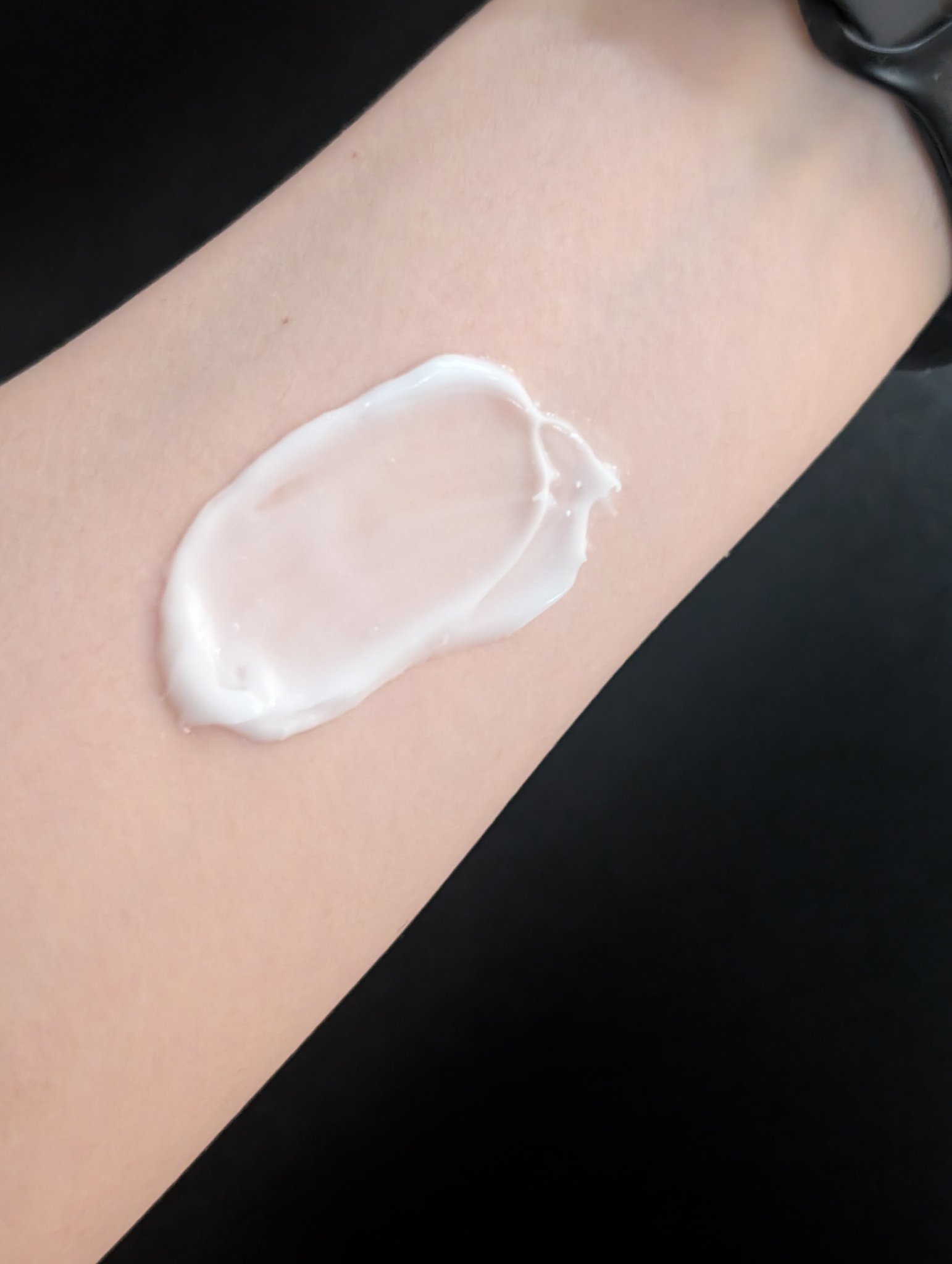 ノルウェー フォーミュラ インテンスリペア ボディ エマルジョン/Neutrogena/ボディローションを使ったクチコミ（3枚目）