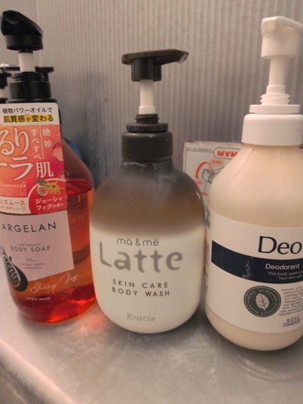 アルジェラン モイストスムース ボディソープ ジューシィフィグ/アルジェラン/ボディソープを使ったクチコミ(3枚目)