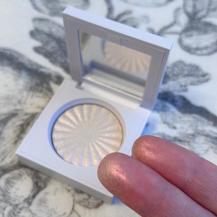 MINI HIGHLIGHTER/Ofra Cosmetics/パウダーハイライトを使ったクチコミ(4枚目)