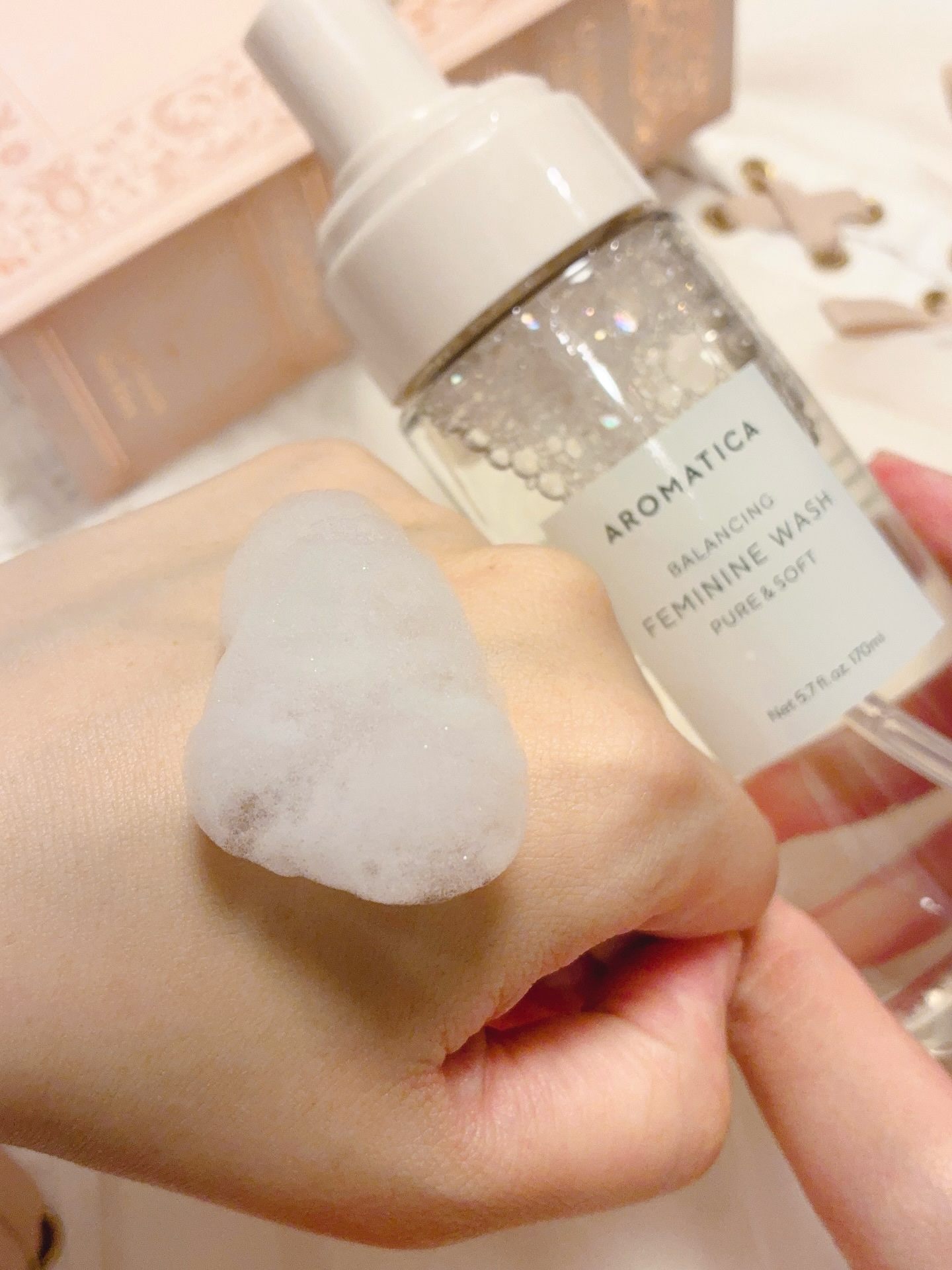 ピュア＆ソフトフェミニンウォッシュ /AROMATICA/デリケートゾーンケアを使ったクチコミ（2枚目）