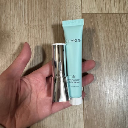 NMNプラスリフトアイクリーム/CHARDE/アイケア・アイクリームを使ったクチコミ(2枚目)