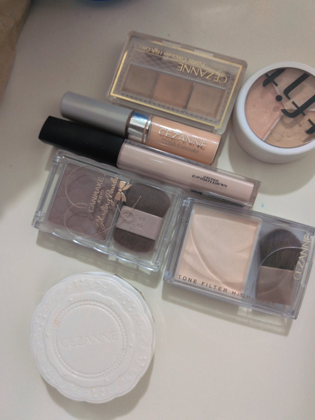 ジューシーピュアアイズ/キャンメイク/アイシャドウパレットを使ったクチコミ(2枚目)