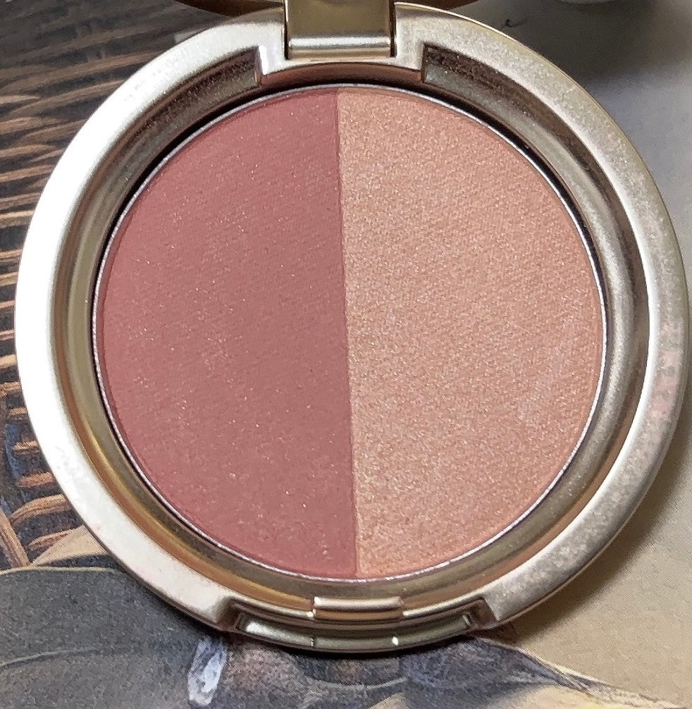 モメンティーク タイム ブラッシャー チーク/LABIOTTE/パウダーチークを使ったクチコミ(5枚目)