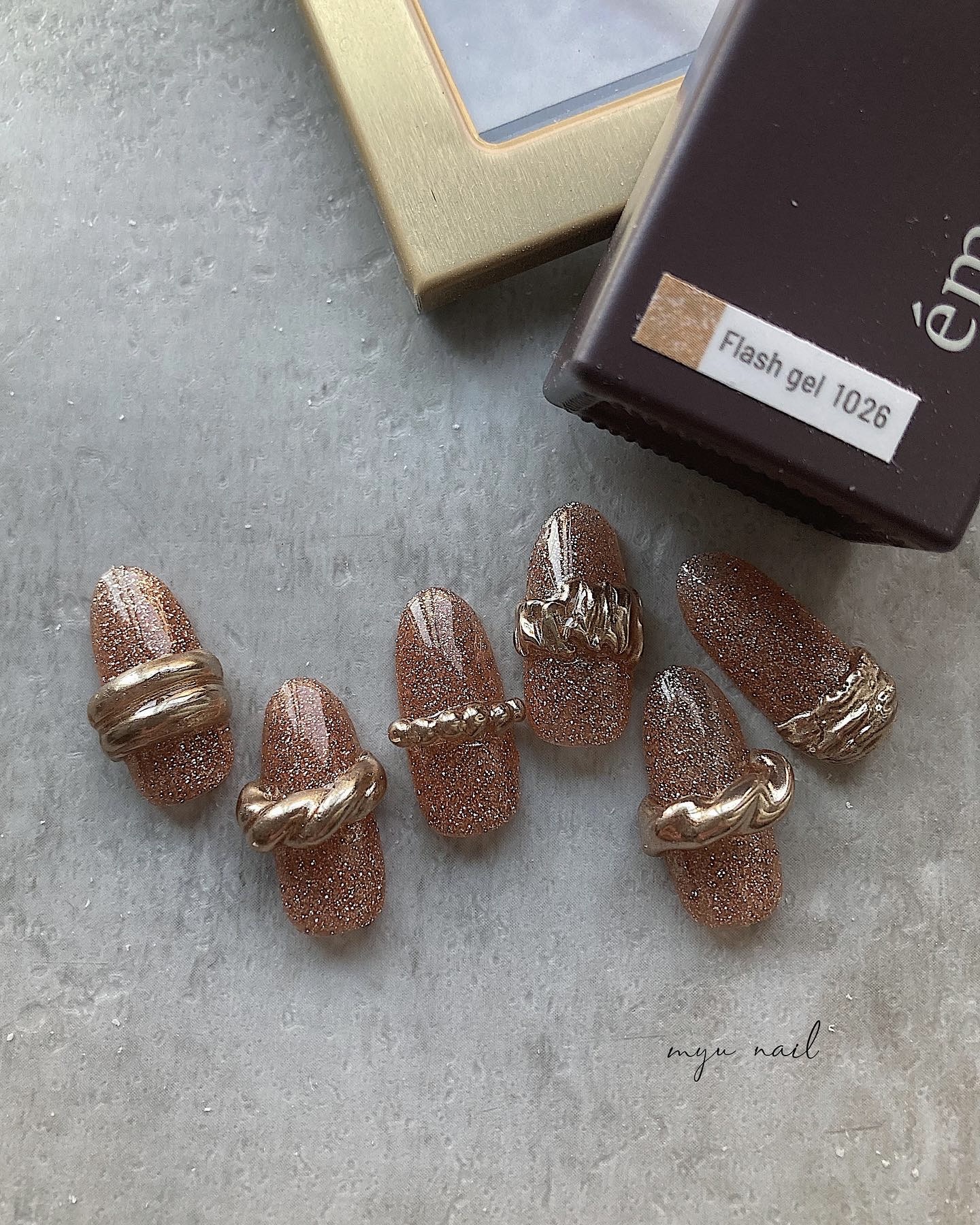 #フラッシュネイル,#ジェルネイル,#セルフネイル,#宝石ネイル,#ネイル,#ジュエリーネイル,#イベントネイルのネイルデザイン