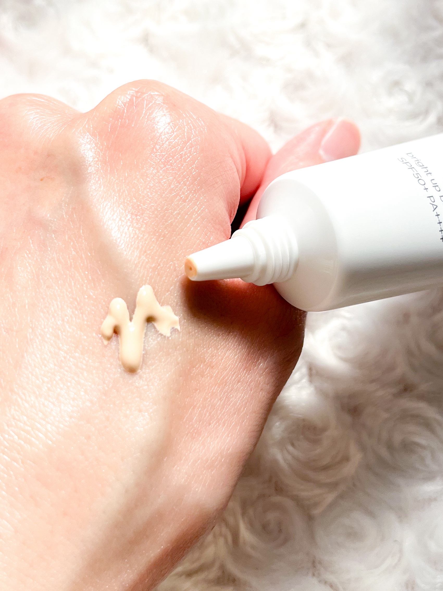 ミノン アミノモイスト ブライトアップベース UV/ミノン/日焼け止めクリームを使ったクチコミ（2枚目）