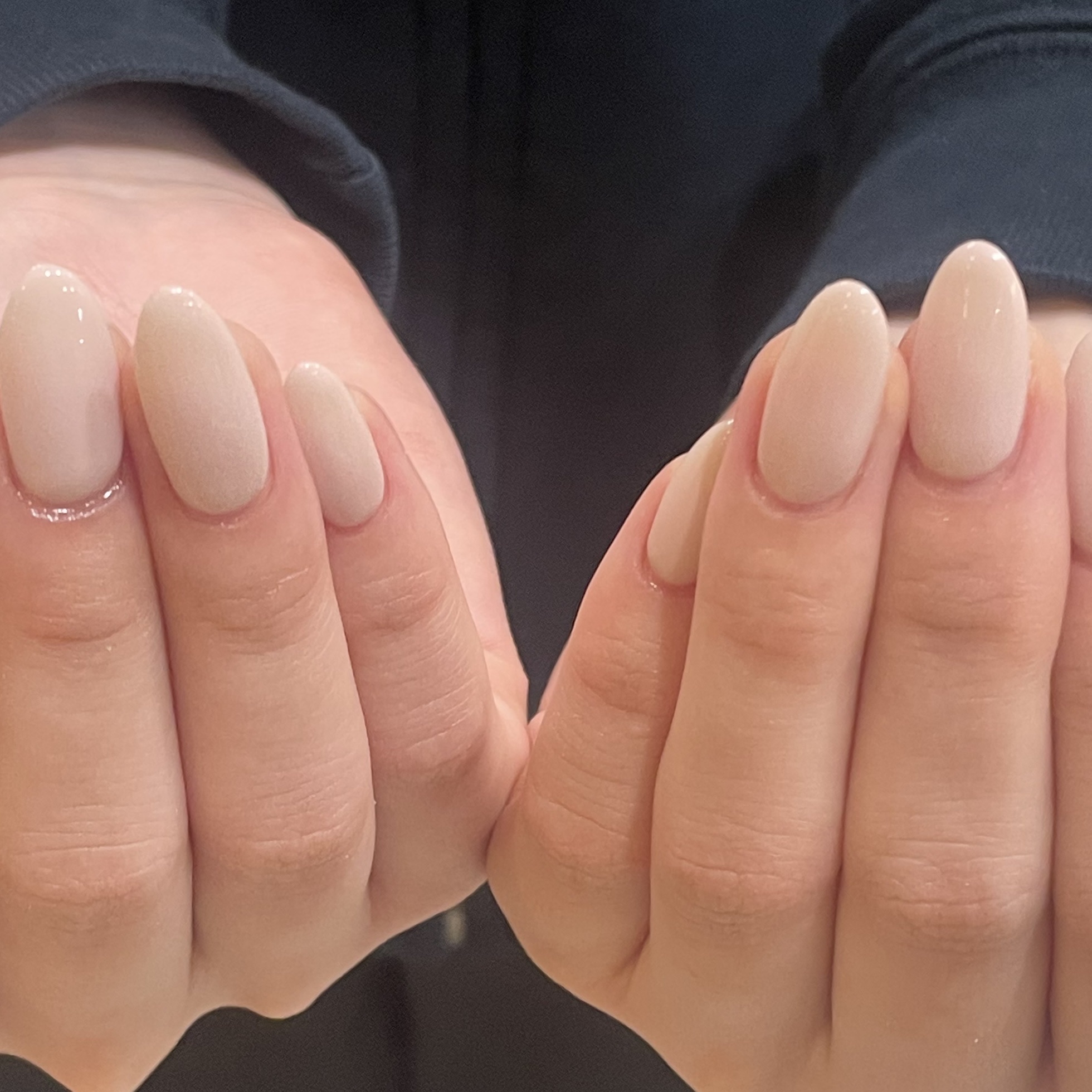 いいね、保存嬉しいです🎶

#ネイル #ジェルネイル #垢抜け #ネイルケア #キラキラネイル #ネイリスト #ネイルデザイン #ネイルポリッシュ #簡単ネイル #夏ネイル #秋ネイル #ネイルアート #ネイルシール #冬ネイル #大人ネ