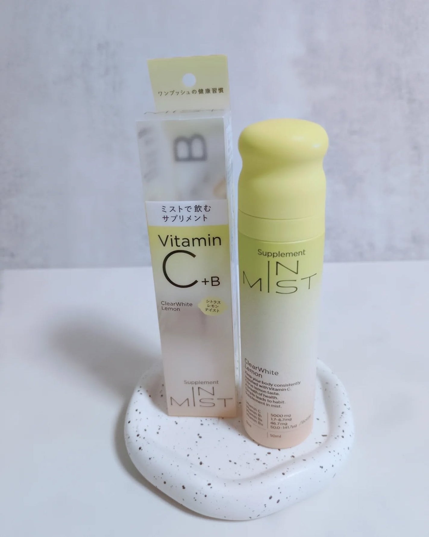 みぃ on LIPS 「INMISTクリアホワイトレモン透明感を支えるピュアビタミンC..」(2枚目)