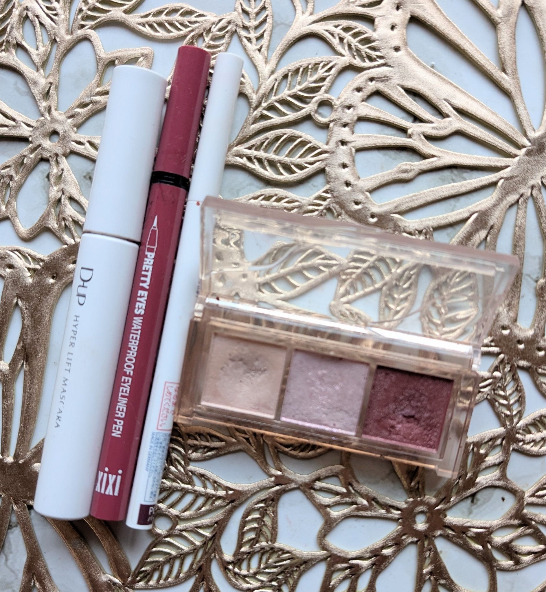 PRETTY EYES/xixi/リキッドアイライナーを使ったクチコミ（1枚目）