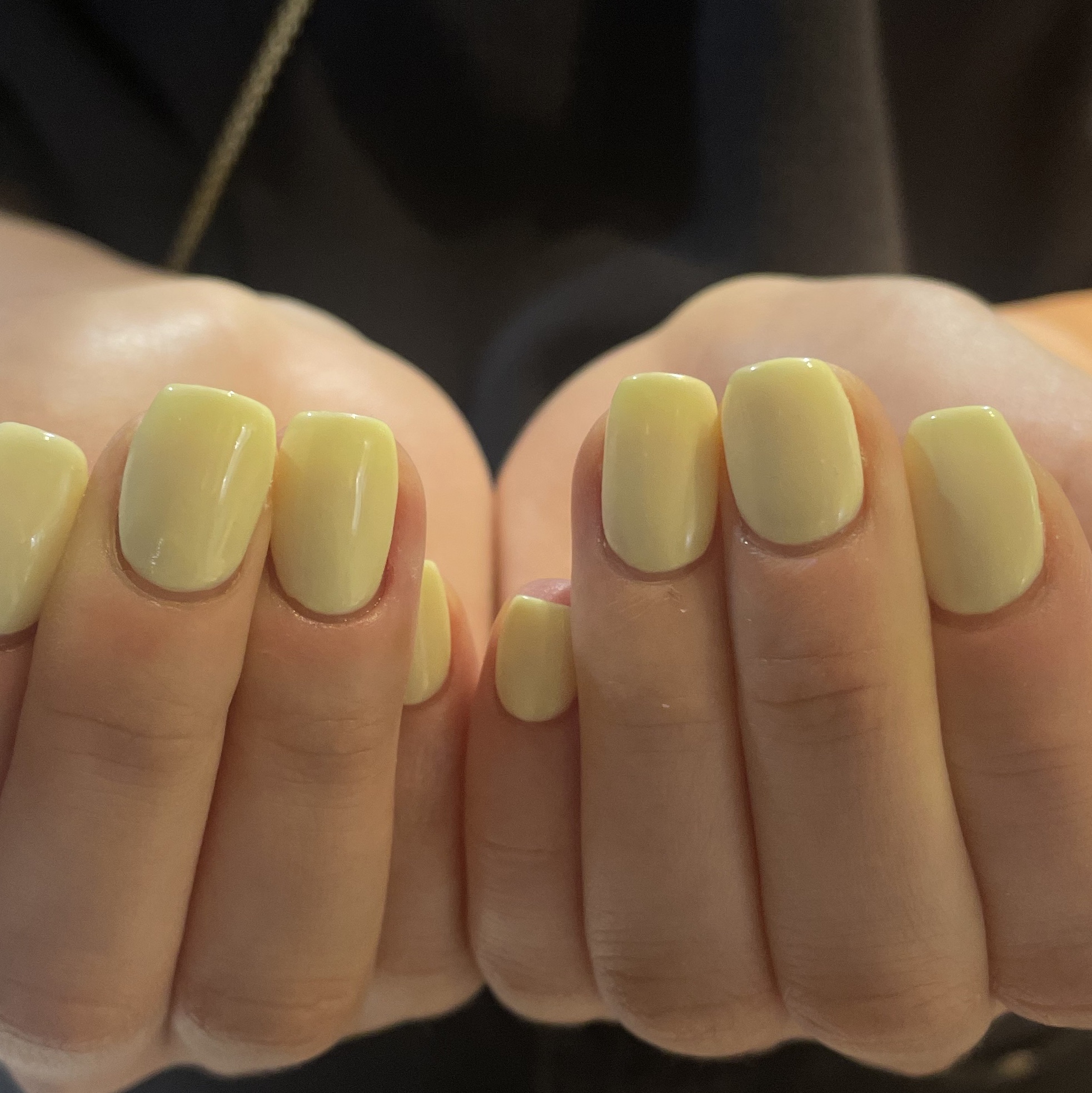 いいね、保存嬉しいです🎶

#ネイル #ジェルネイル #垢抜け #ネイルケア #キラキラネイル #ネイリスト #ネイルデザイン #ネイルポリッシュ #簡単ネイル #夏ネイル #秋ネイル #ネイルアート #ネイルシール #冬ネイル #大人ネ