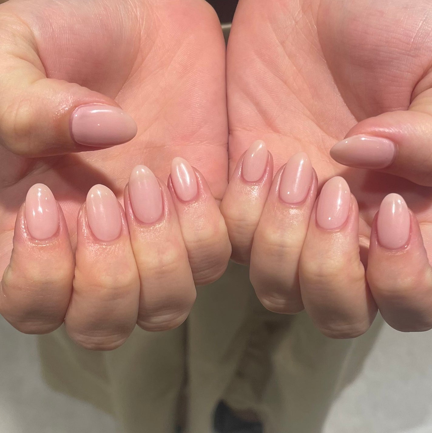 𐔌՞ . .՞ 𐦯 on LIPS 「いいね、保存嬉しいです🎶#ネイル#ジェルネイル#垢抜け#ネイル..」(1枚目)