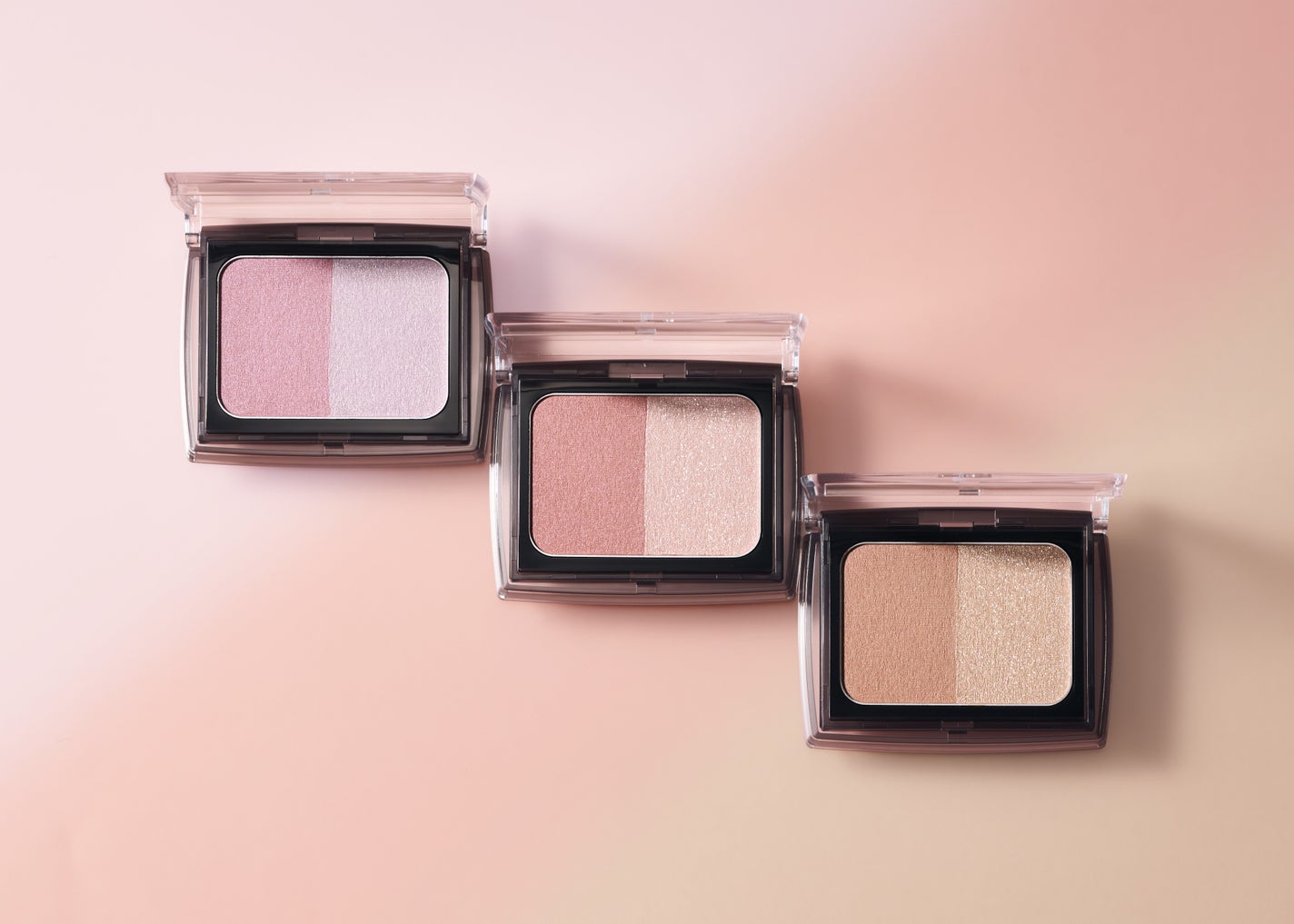 ニュアンスコントラストチークカラー ファンケル