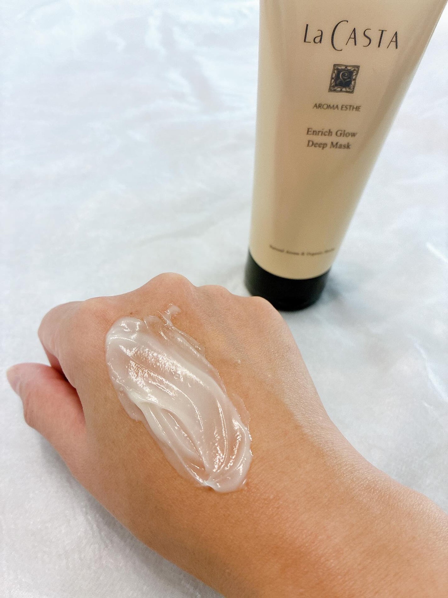 アロマエステ エンリッチグロウ ディープマスク/ラ・カスタ/洗い流すヘアトリートメントを使ったクチコミ(4枚目)