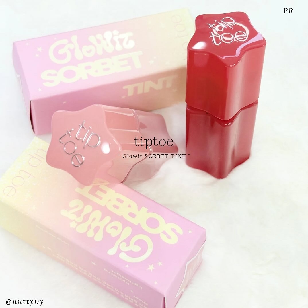 【PR】
tiptoeの《Glowit SORBET TINT》があまりにも可愛すぎた⟡.· ♡⸝⸝ 𓂃

101 Toeshoes S2
柔らかく溶け込むニュートラルピンクベージュで、どんなメイクにも合う万能カラー🥹💖
ひと塗りで血