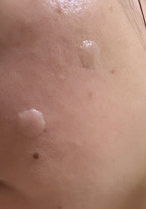 イージーダムビューティービューティー スポットパッチ

コレマジですごい😍

洗顔しても剥がれない…優れもの

絶対リピする

むしろ全シリーズ買う

絶対買う

69枚入りで12000won

最初は高くない…？

って思ったけど全然高