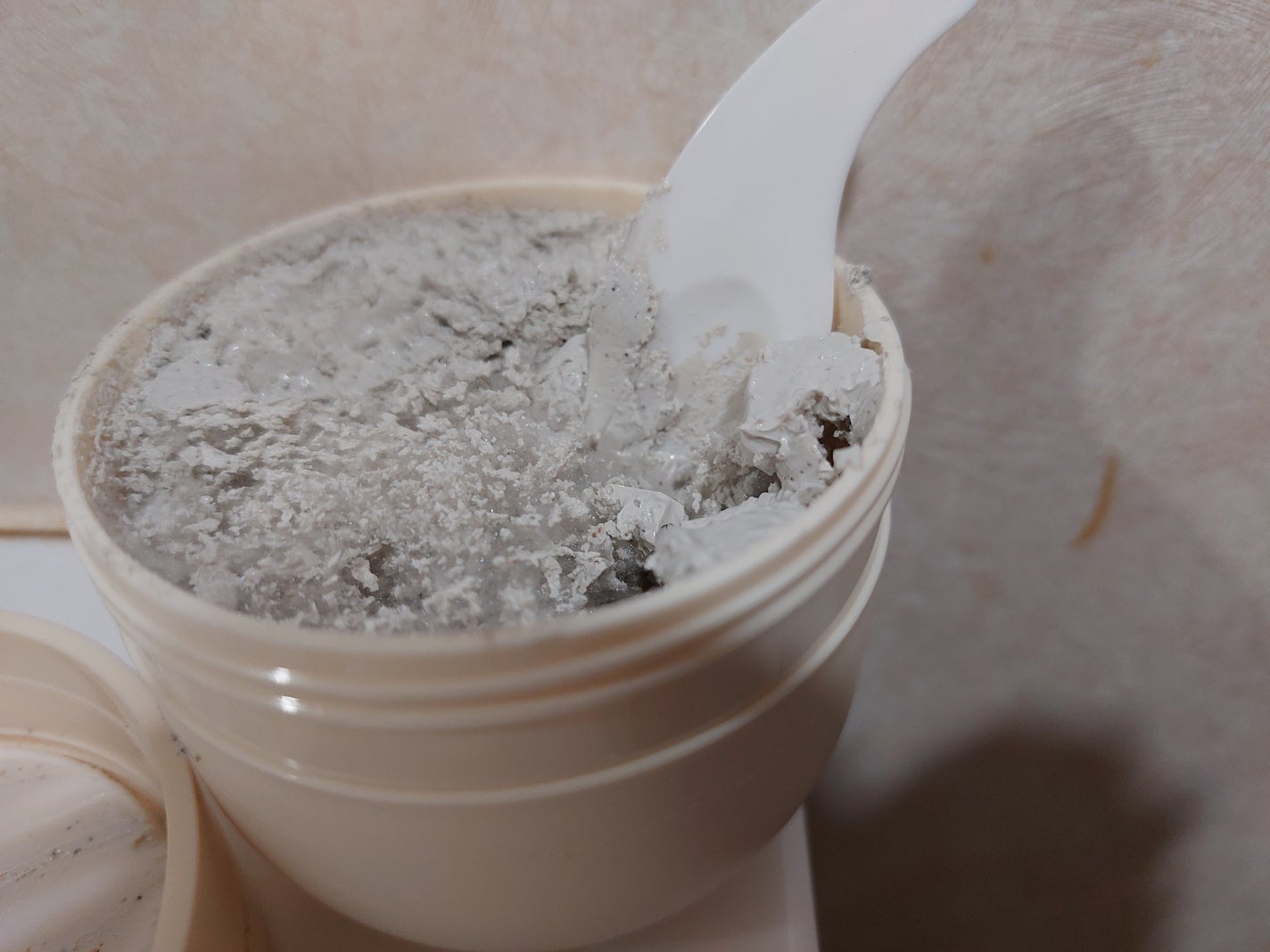 ブレミッシュバブルマッドマスク/PAPA RECIPE/スクラブ・ゴマージュを使ったクチコミ(2枚目)