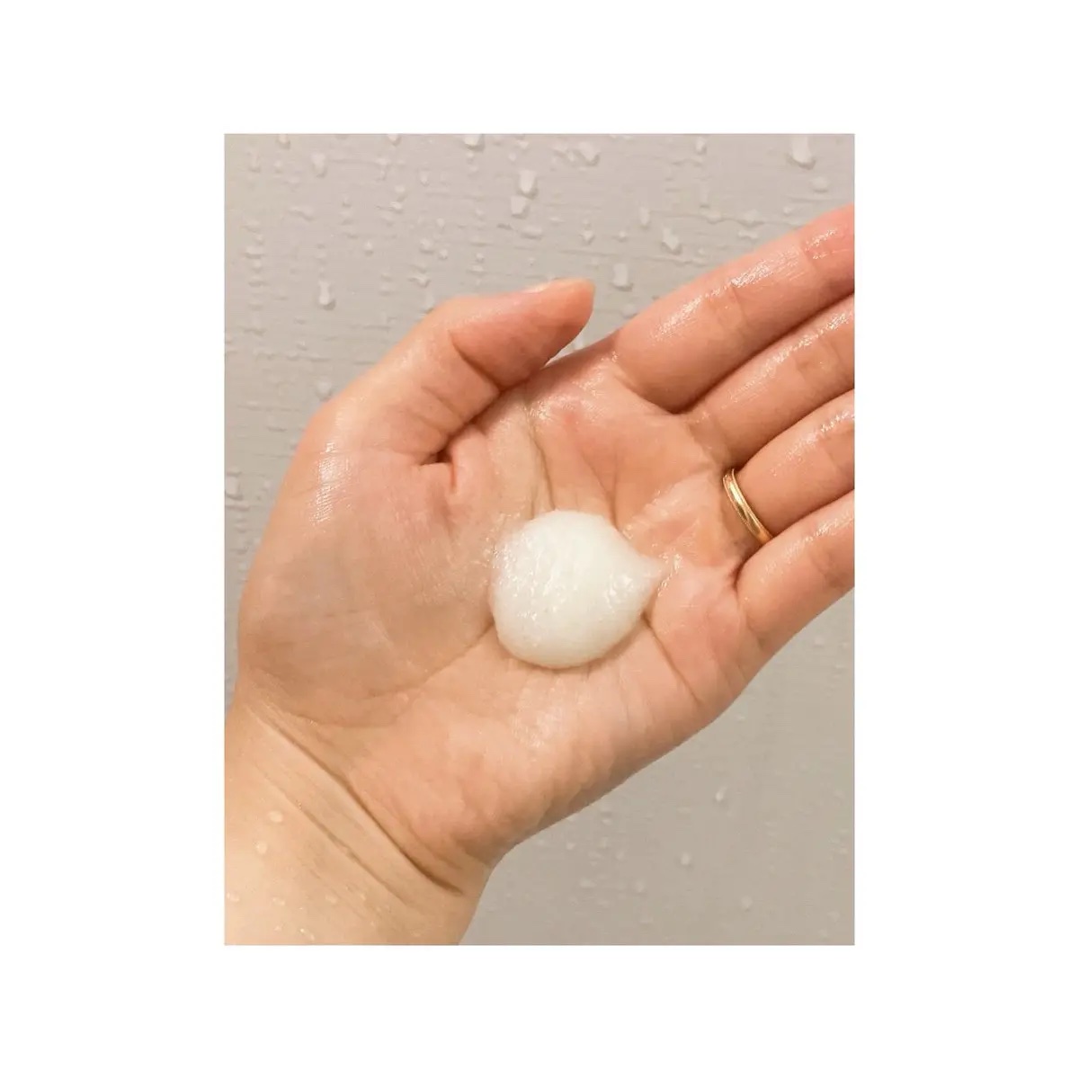 ローズマリー スカルプ スクラブ/AROMATICA/ヘッドスクラブを使ったクチコミ（2枚目）