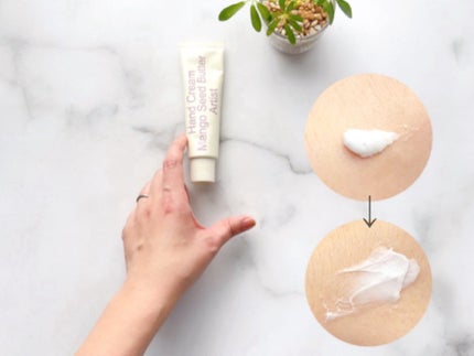 パフュームシルキーハンドクリーム/hetras/ハンドクリームを使ったクチコミ(3枚目)