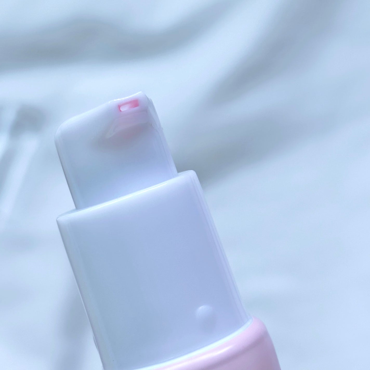 PDRNピンクペプチドアイクリーム/MEDICUBE/アイケア・アイクリームを使ったクチコミ(3枚目)