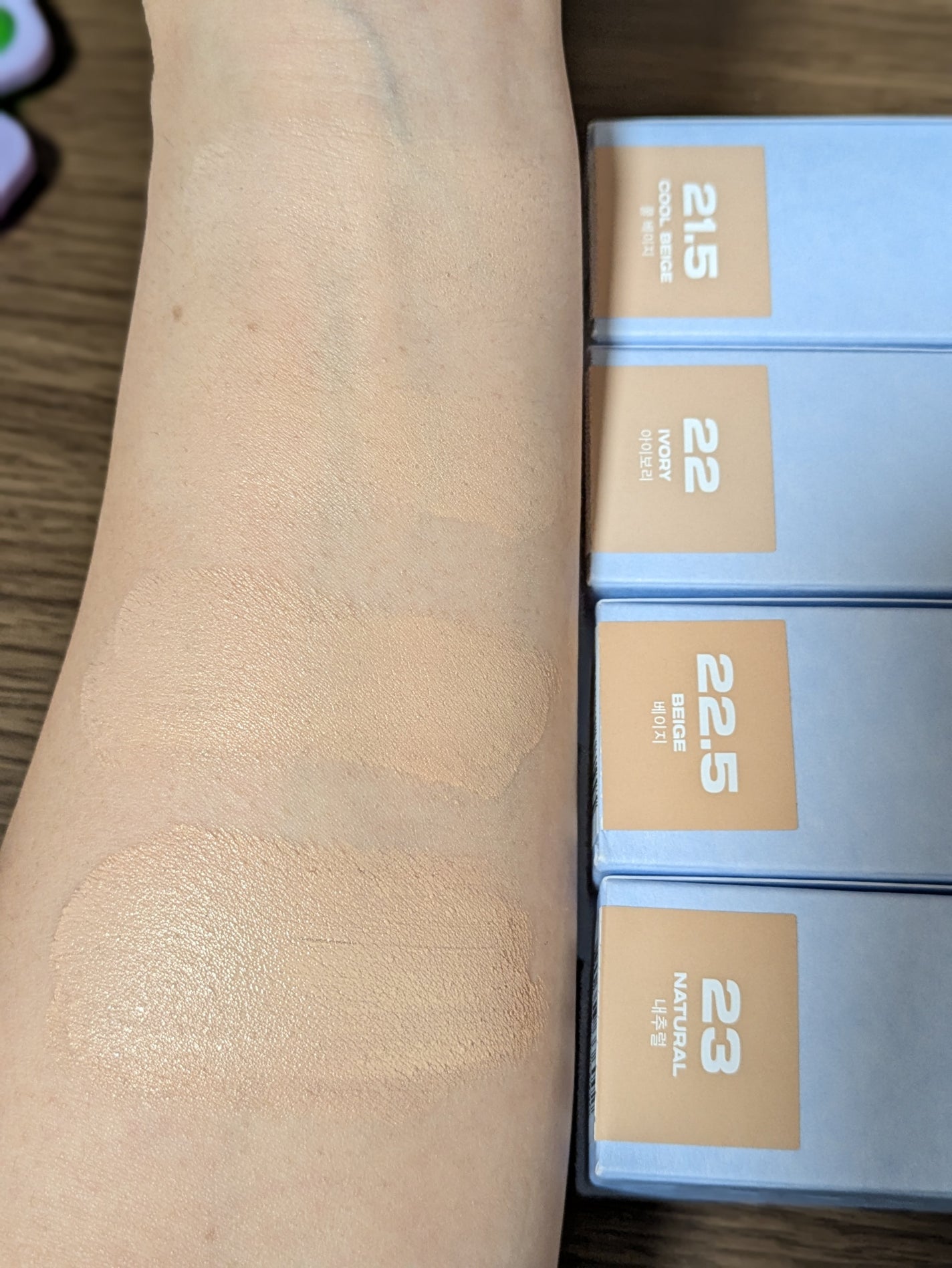 ウォーターレイヤーフィットクッション/ABOUT TONE/クッションファンデーションを使ったクチコミ(6枚目)